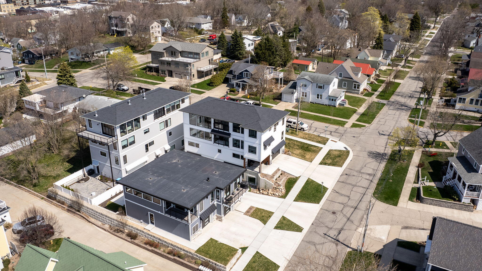 49 Howard Avenue Grand Haven MI 49417