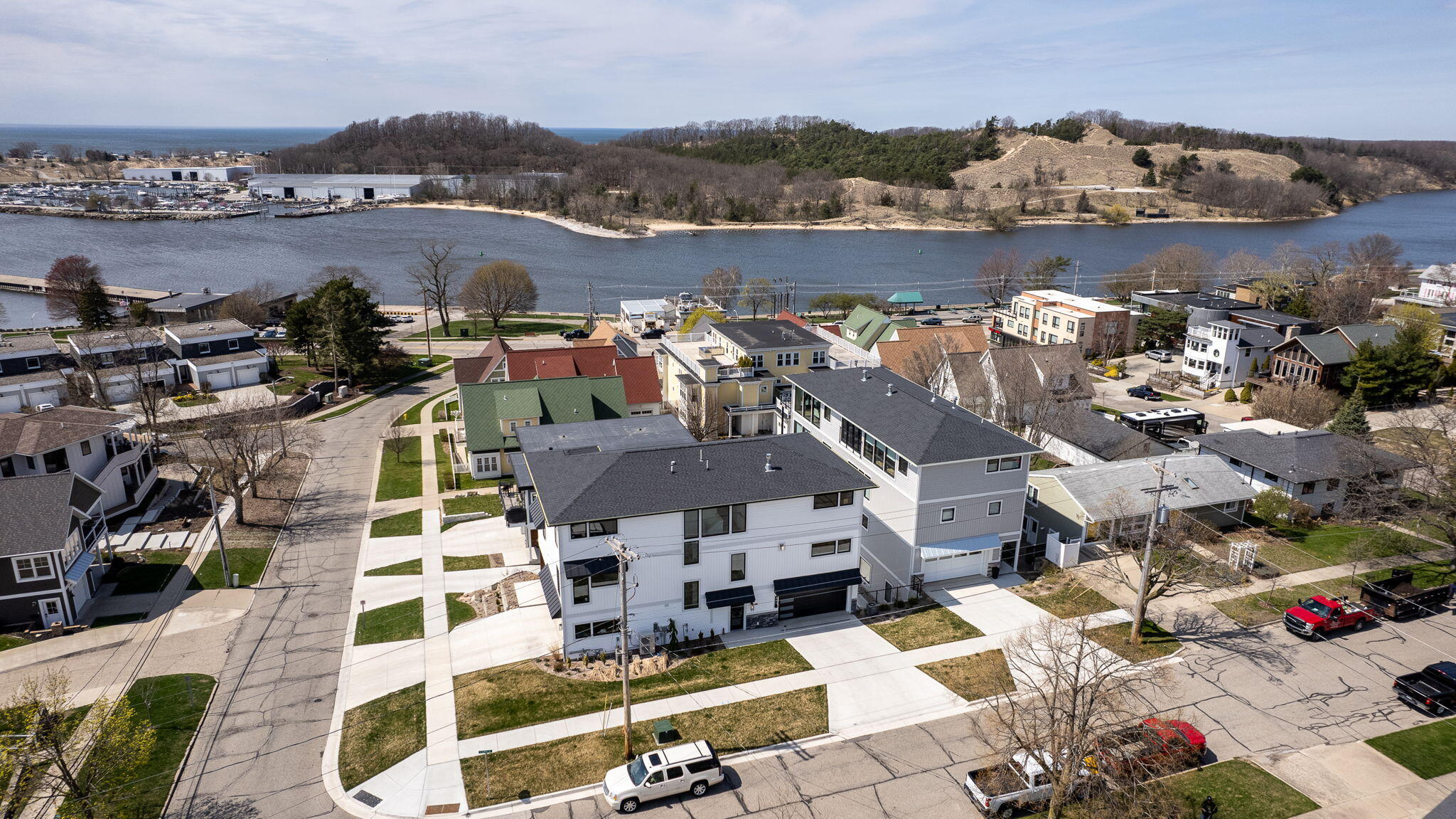 49 Howard Avenue Grand Haven MI 49417
