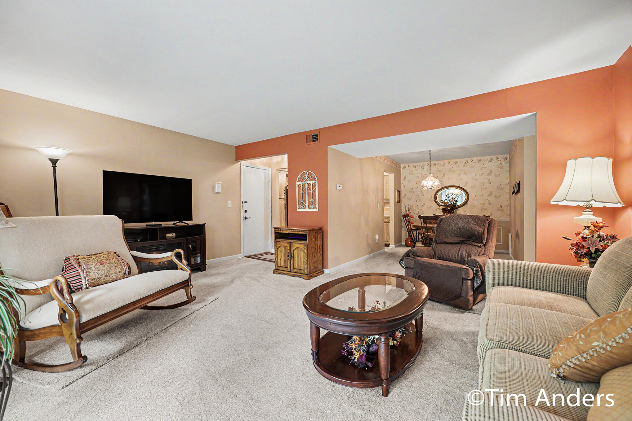 2759 Leonard Street NW Grand Rapids MI 49504