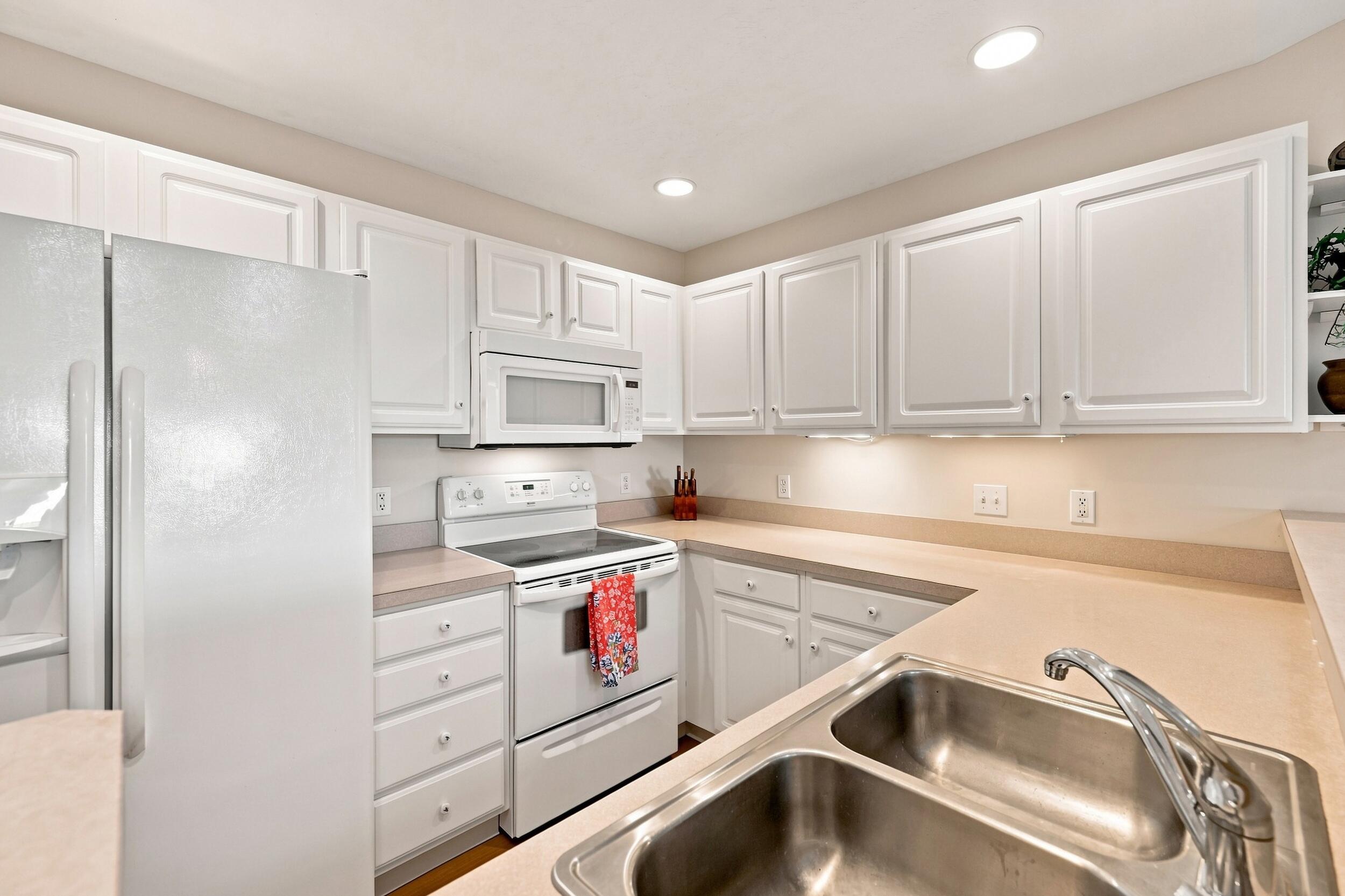 14 W Scotts Drive Holland MI 49424