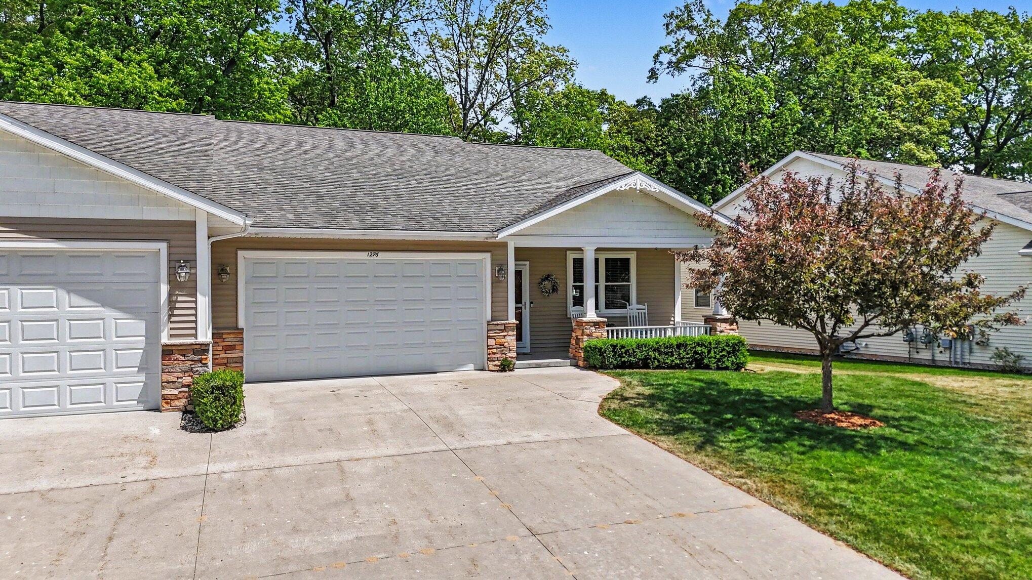 1276 Blue Heron Drive Ludington MI 49431