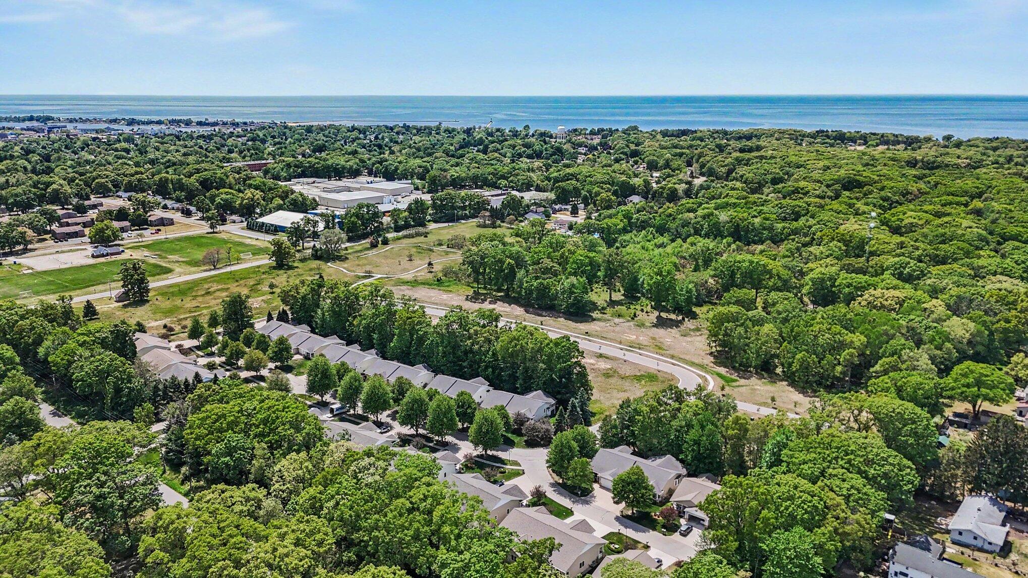 1276 Blue Heron Drive Ludington MI 49431