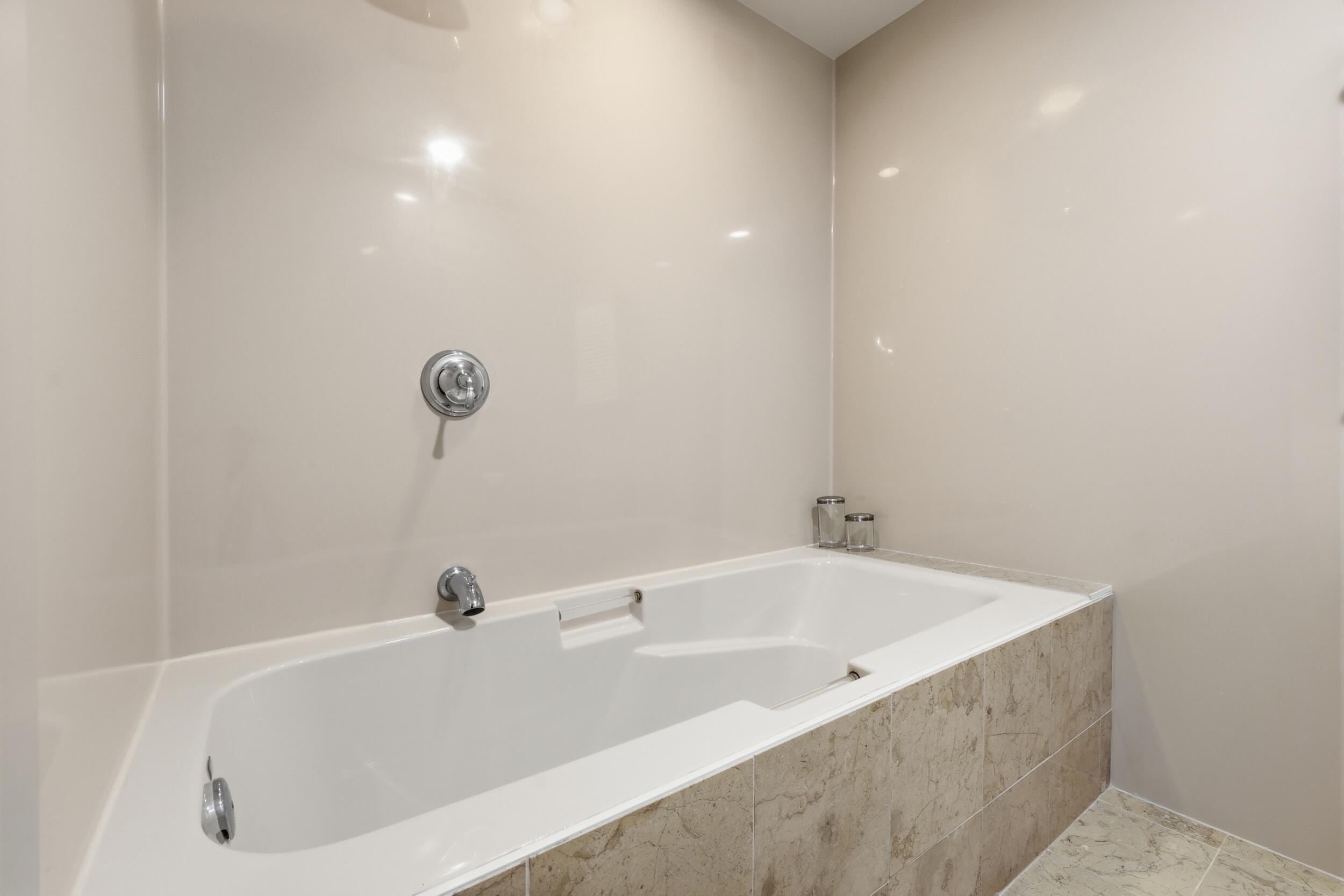 533 Columbia Avenue Holland MI 49423