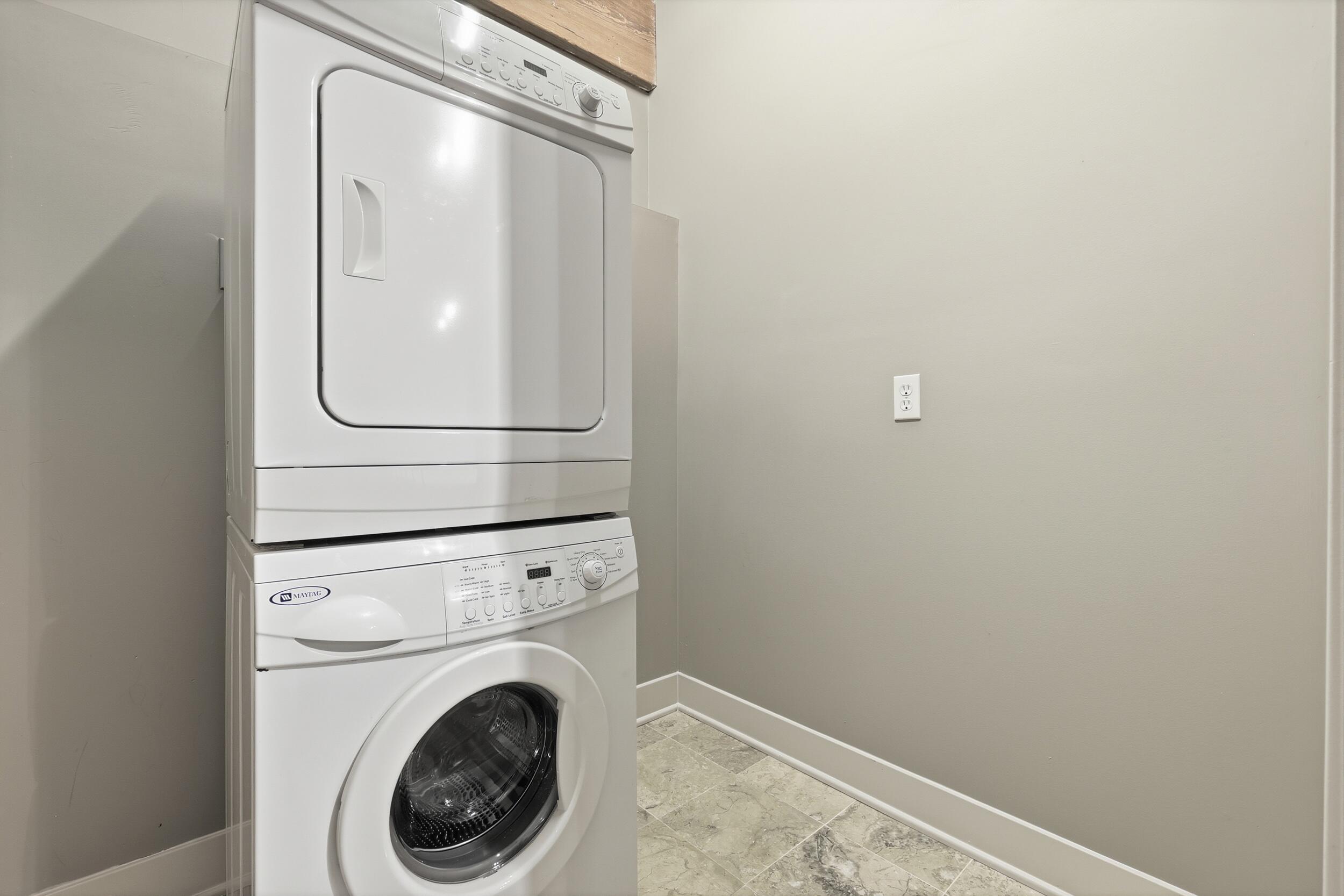 533 Columbia Avenue Holland MI 49423