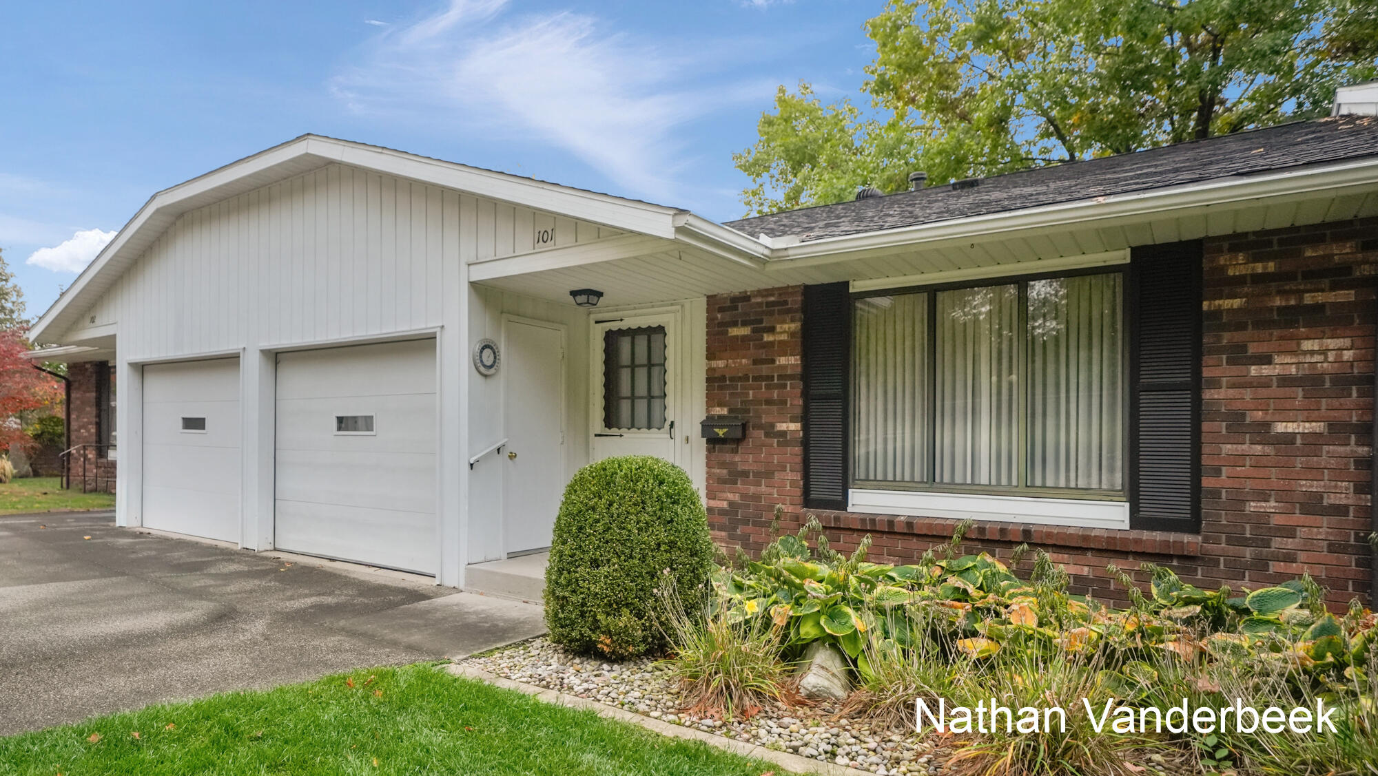 230 S State Street Zeeland MI 49464
