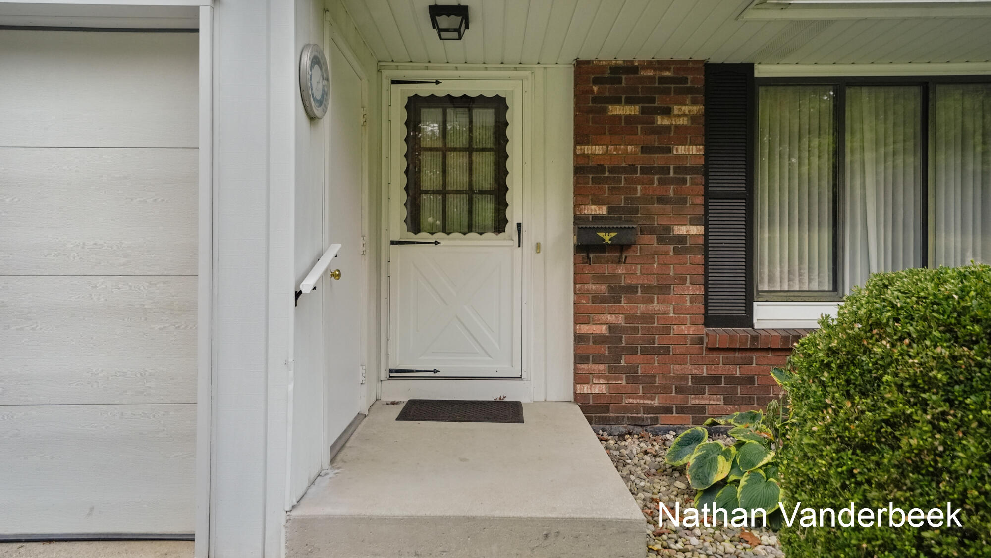 230 S State Street Zeeland MI 49464