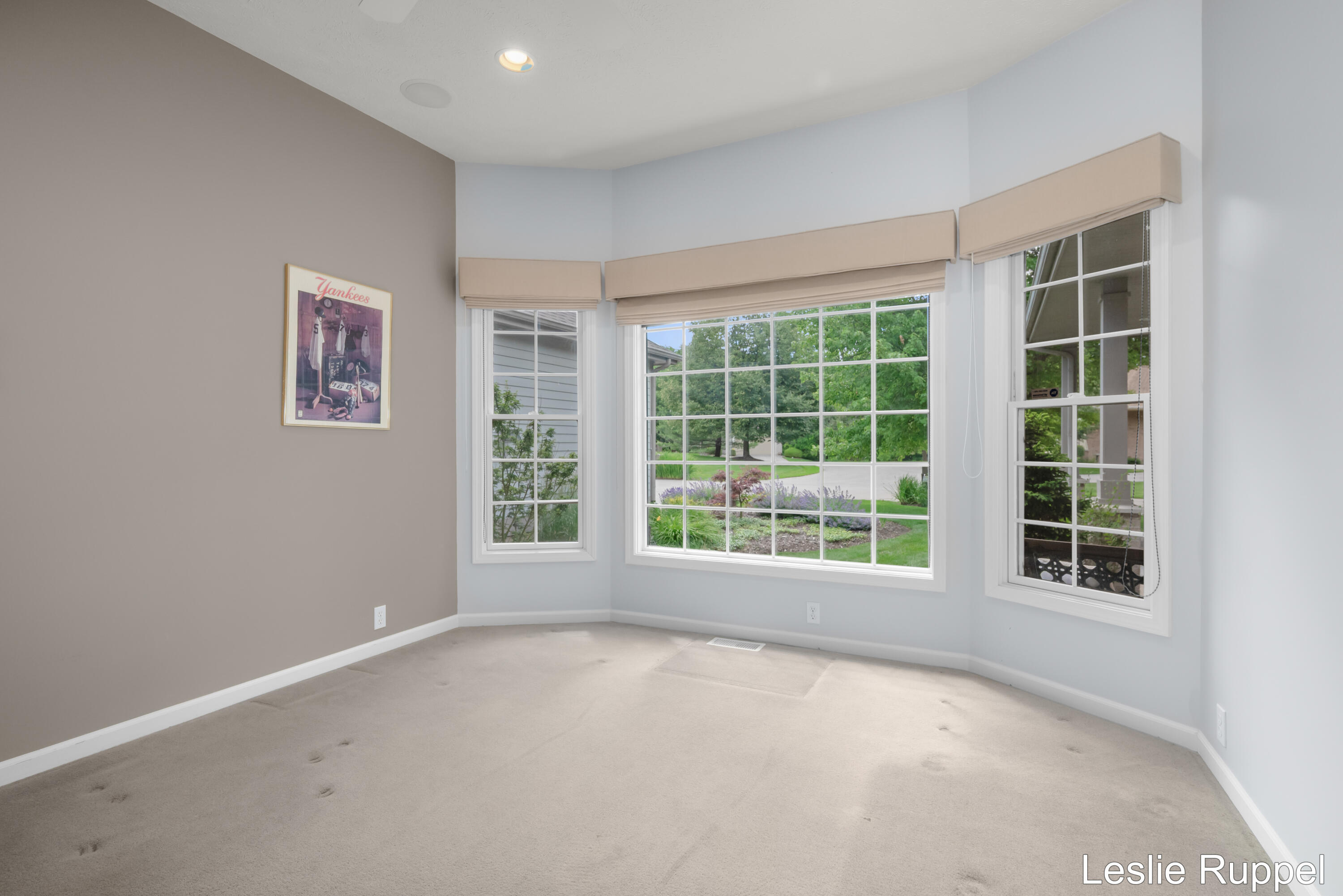 1712 Big Timber Court NE Grand Rapids MI 49505