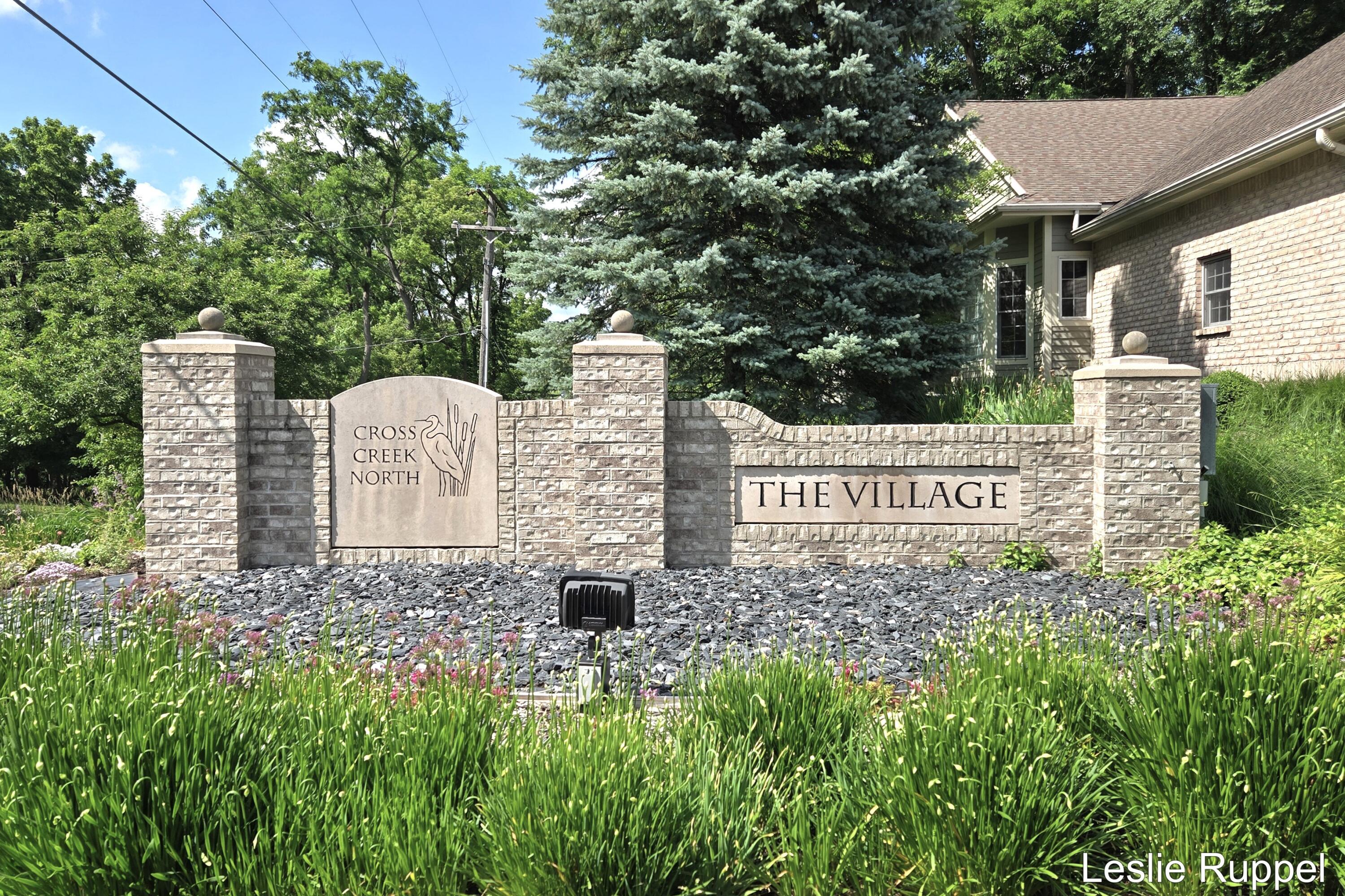 1712 Big Timber Court NE Grand Rapids MI 49505