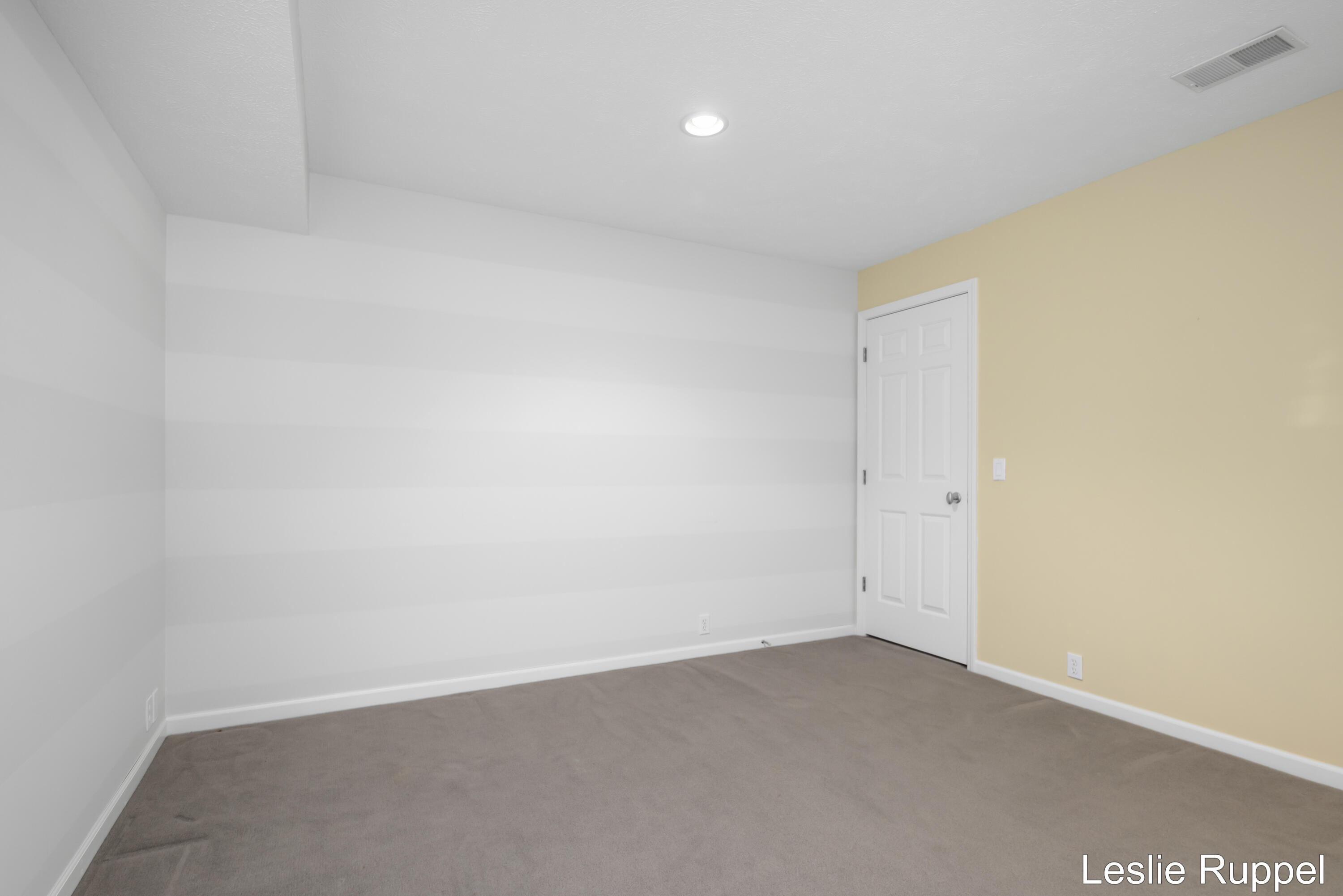 1712 Big Timber Court NE Grand Rapids MI 49505