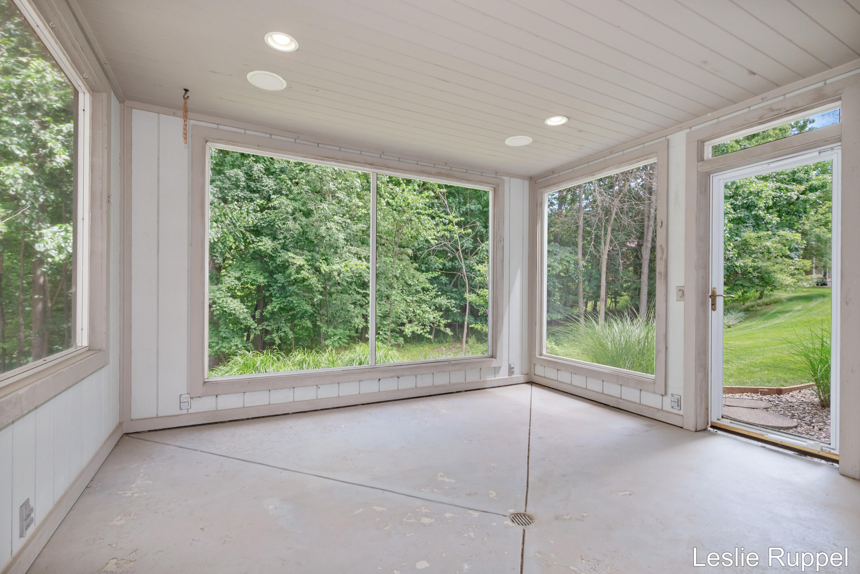 1712 Big Timber Court NE Grand Rapids MI 49505