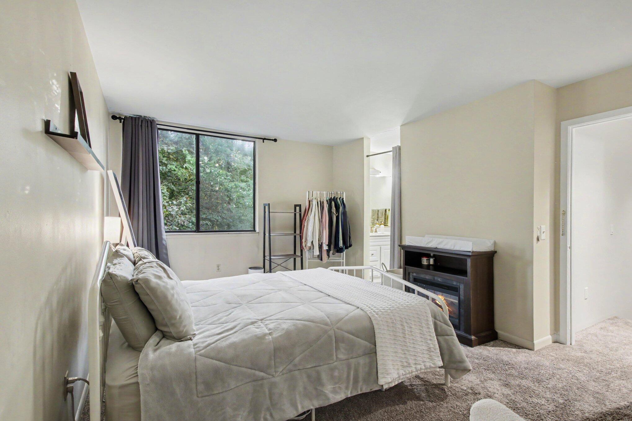 236 Falkirk Court Kalamazoo MI 49006