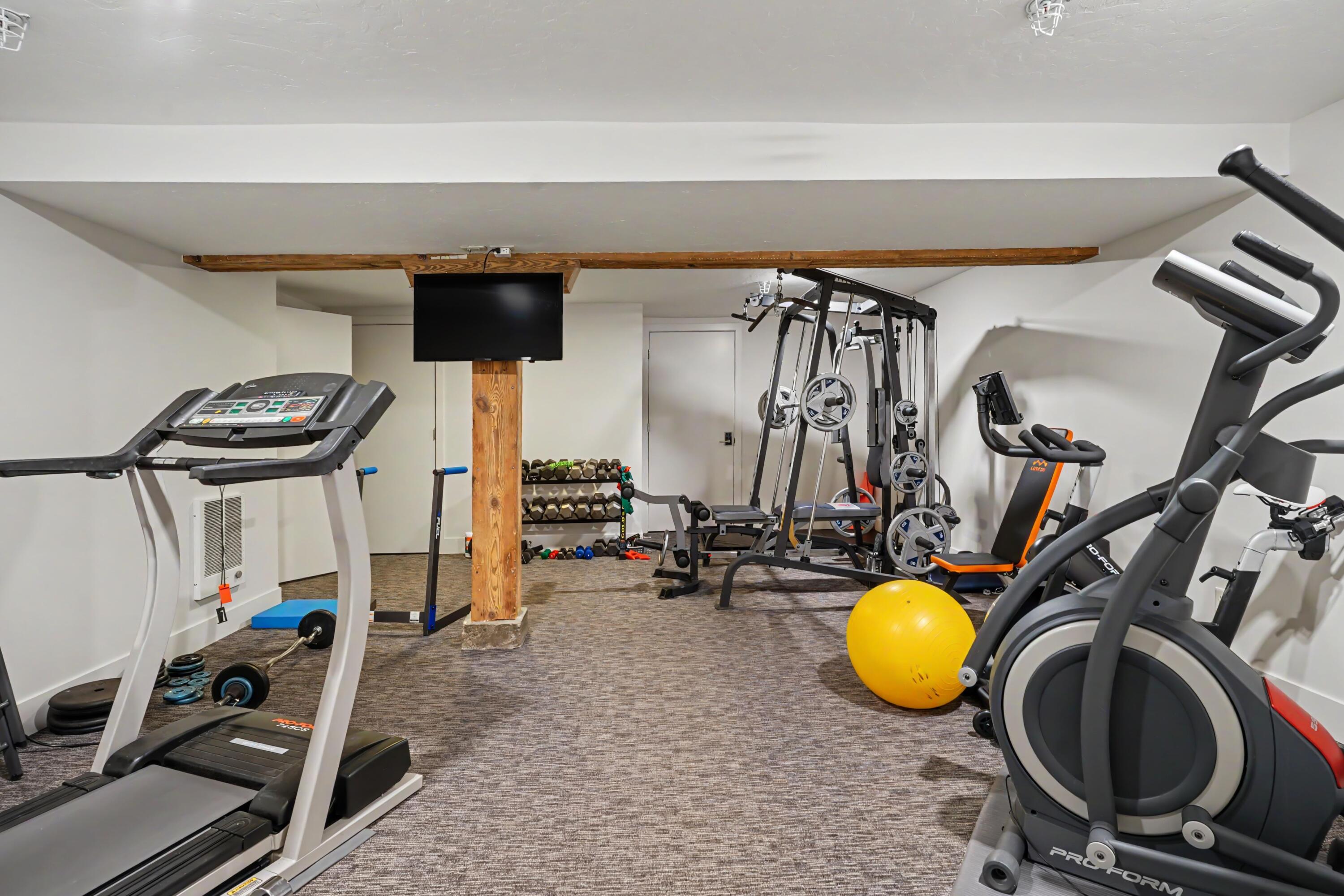 110 Central Avenue Holland MI 49423