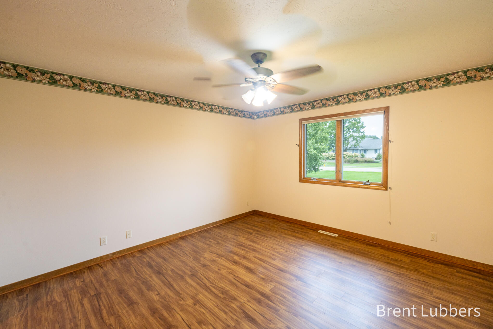 10283 Castlecourt Zeeland MI 49464