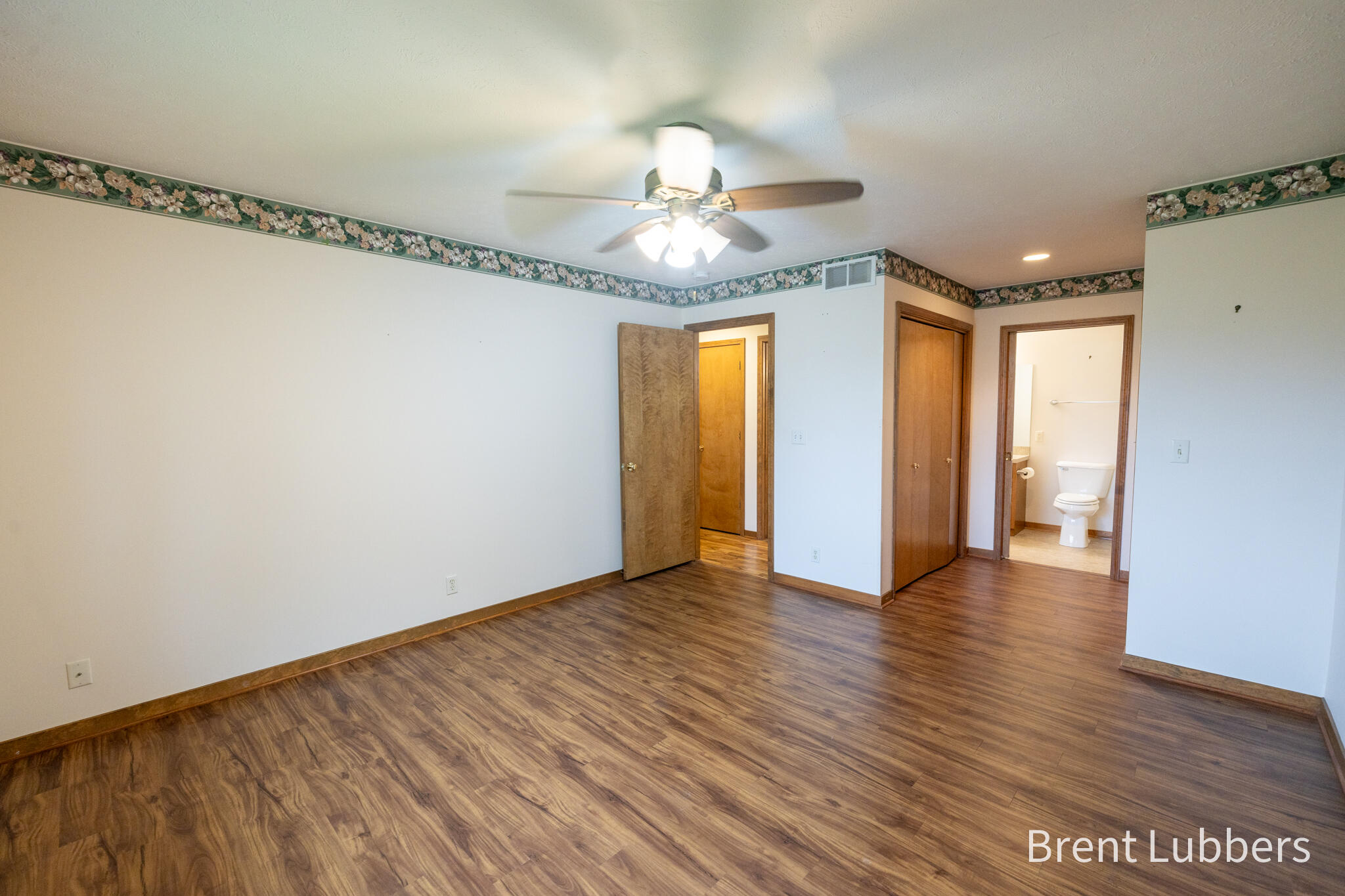 10283 Castlecourt Zeeland MI 49464