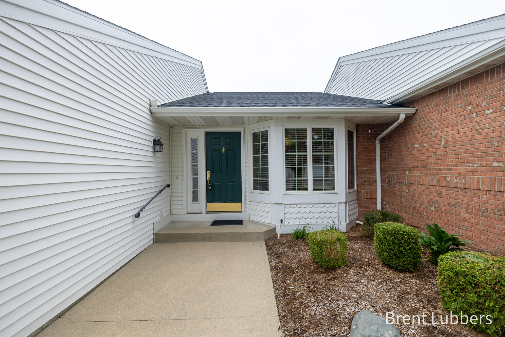 10283 Castlecourt Zeeland MI 49464