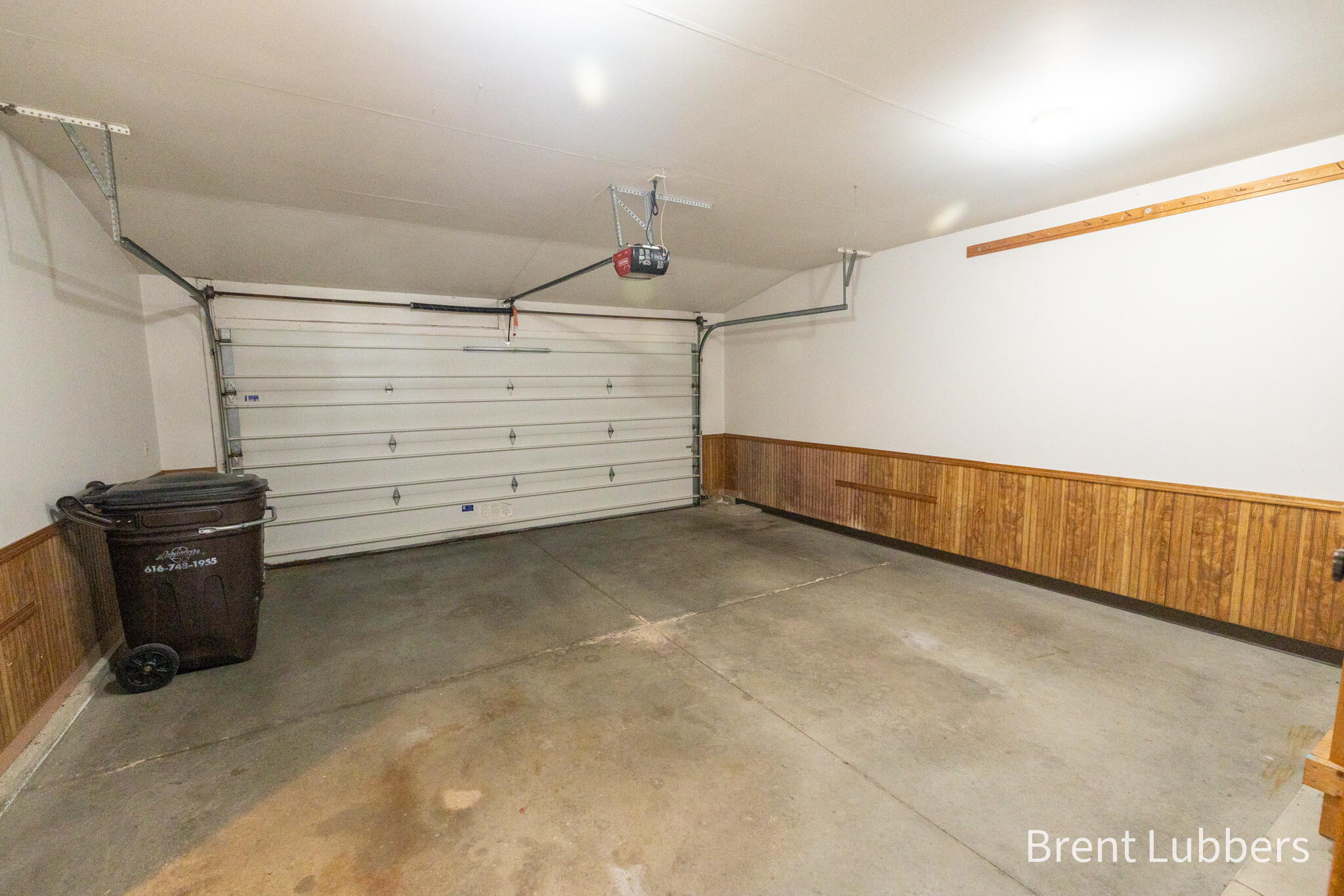 10283 Castlecourt Zeeland MI 49464