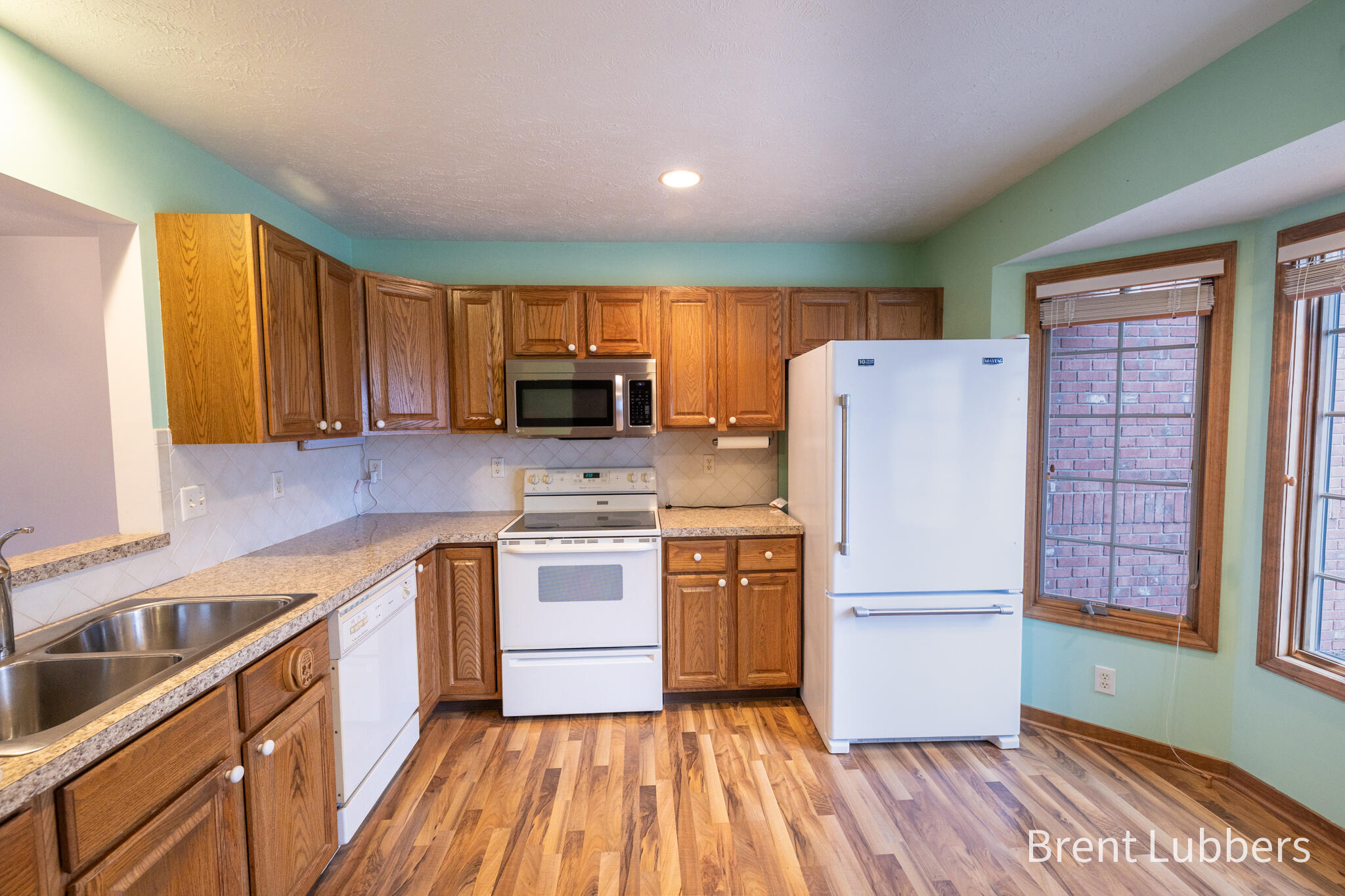 10283 Castlecourt Zeeland MI 49464