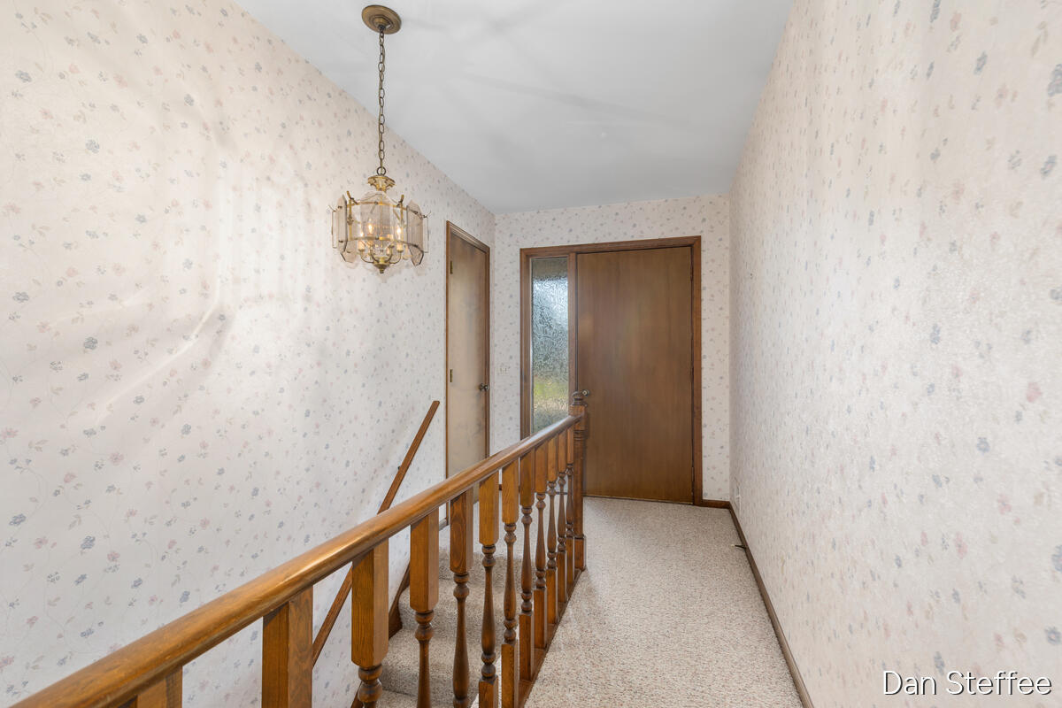 2121 Dewberry Drive NE Grand Rapids MI 49505
