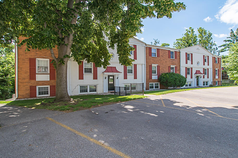 714 Garland Circle Kalamazoo MI 49008