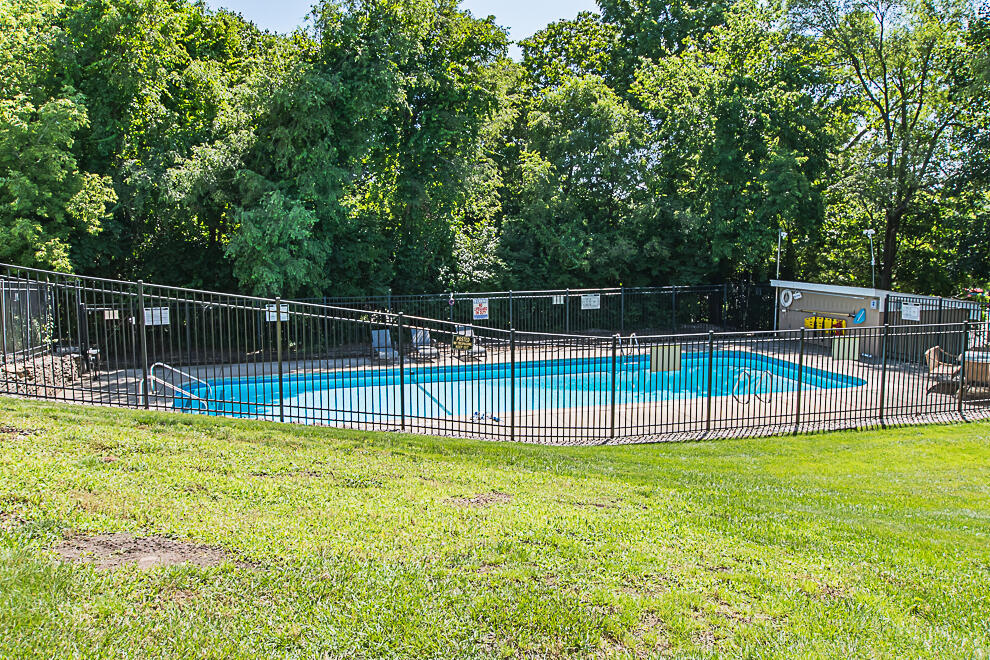714 Garland Circle Kalamazoo MI 49008