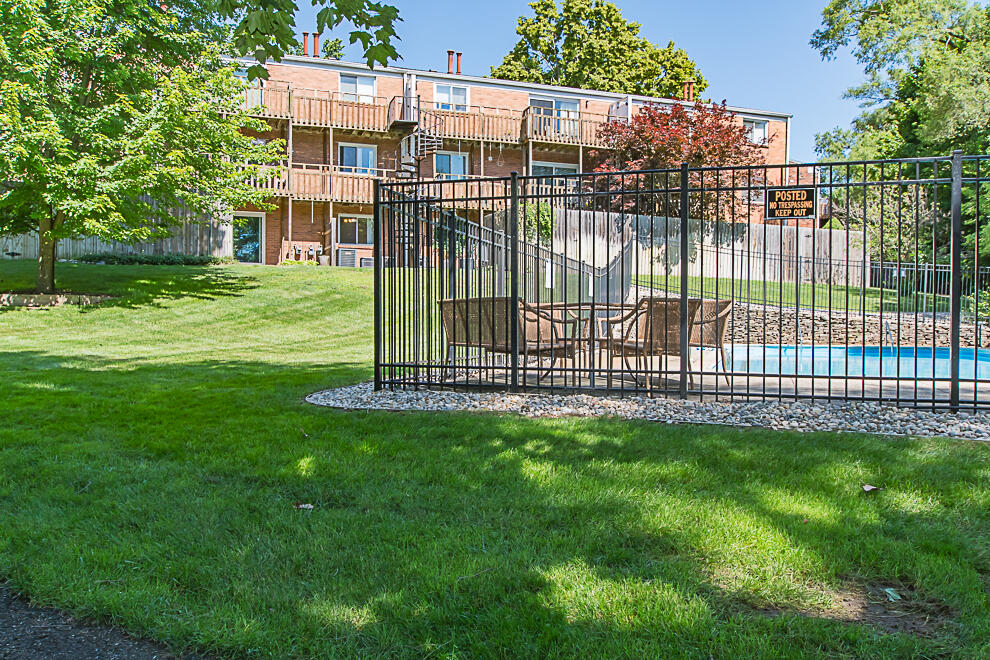 714 Garland Circle Kalamazoo MI 49008