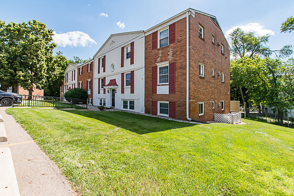 714 Garland Circle Kalamazoo MI 49008