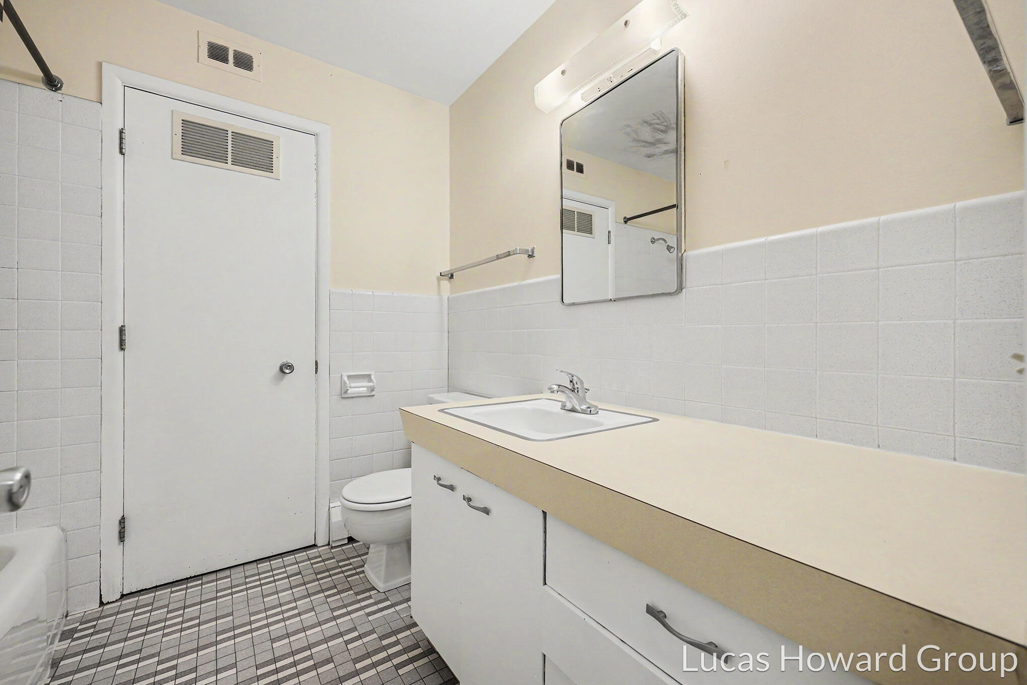 815 S Despelder Street Grand Haven MI 49417