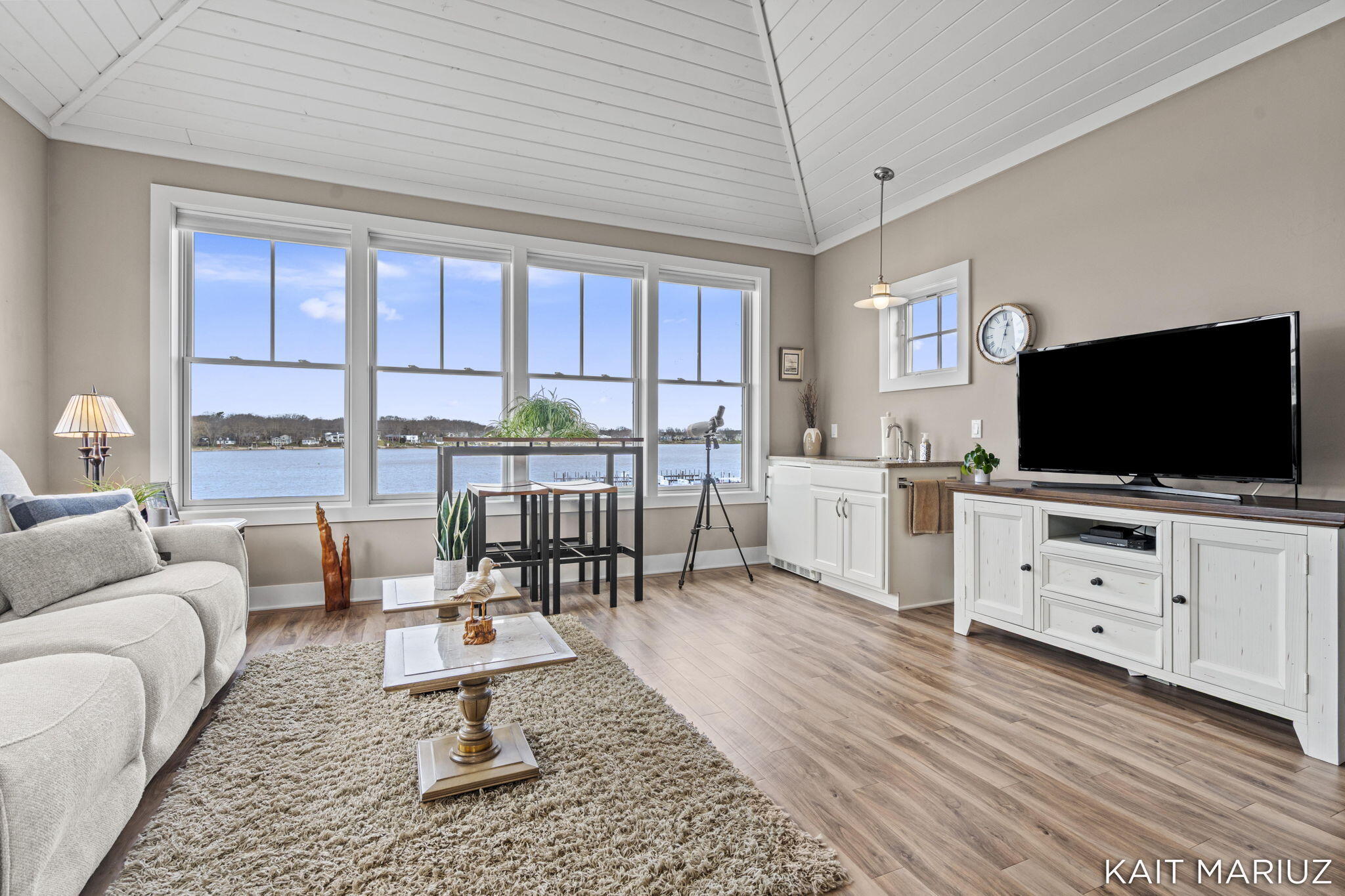 543 Macatawa Avenue Holland MI 49423