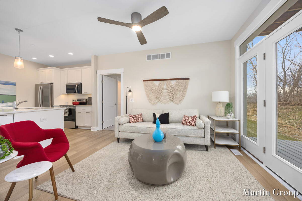 2247 Watertown Way NE Grand Rapids MI 49505