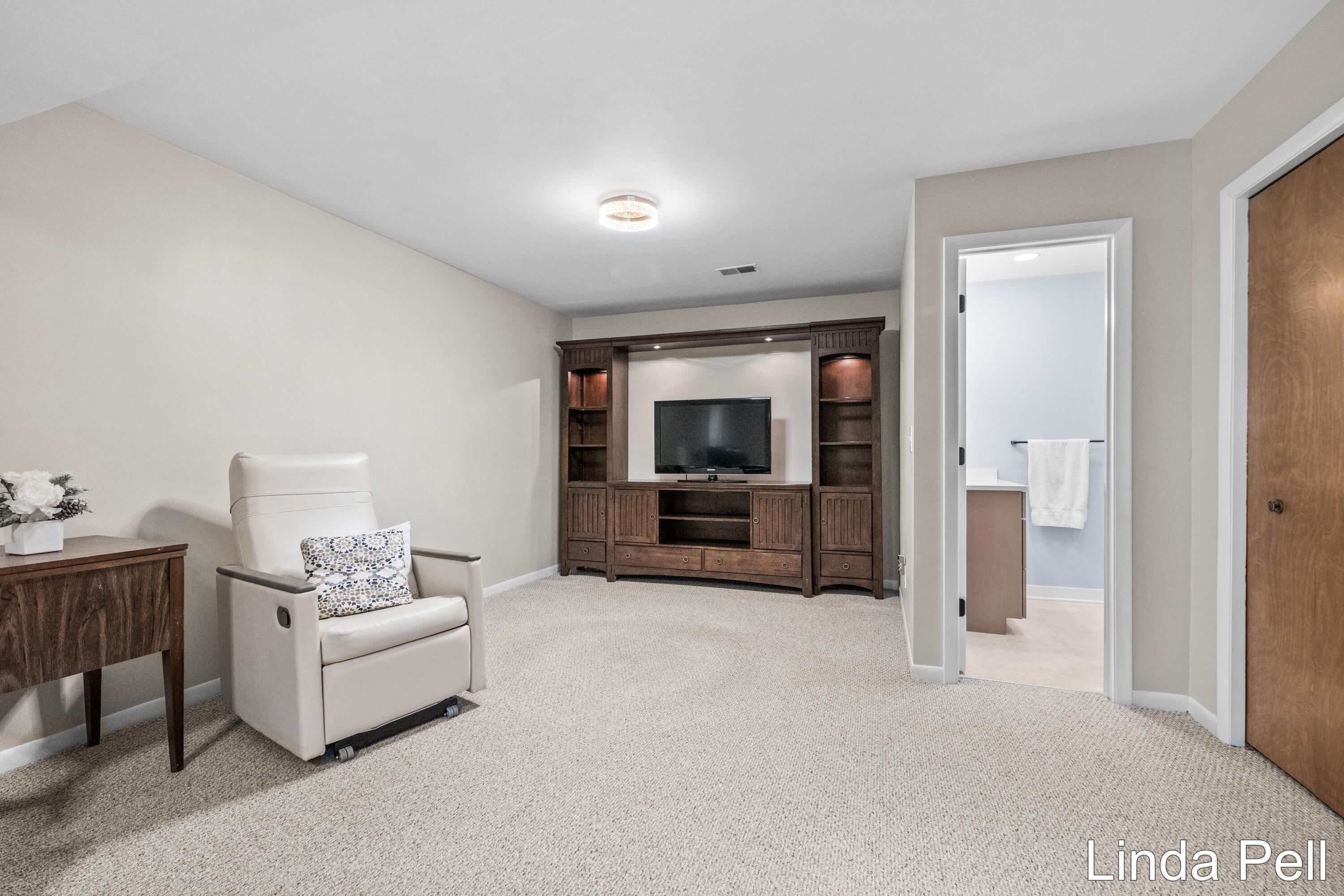 179 Laurelwood Court SW Grand Rapids MI 49548