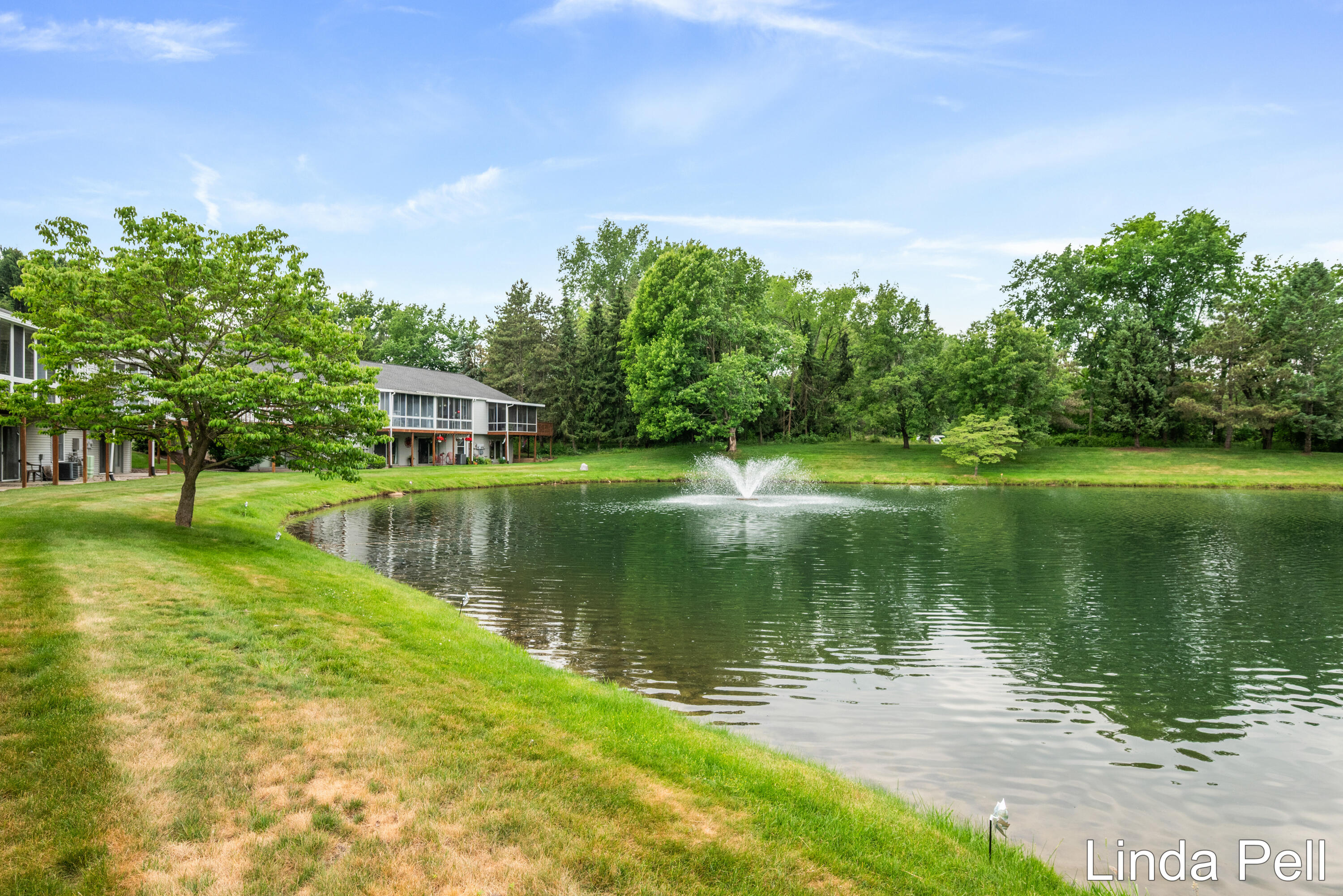 179 Laurelwood Court SW Grand Rapids MI 49548