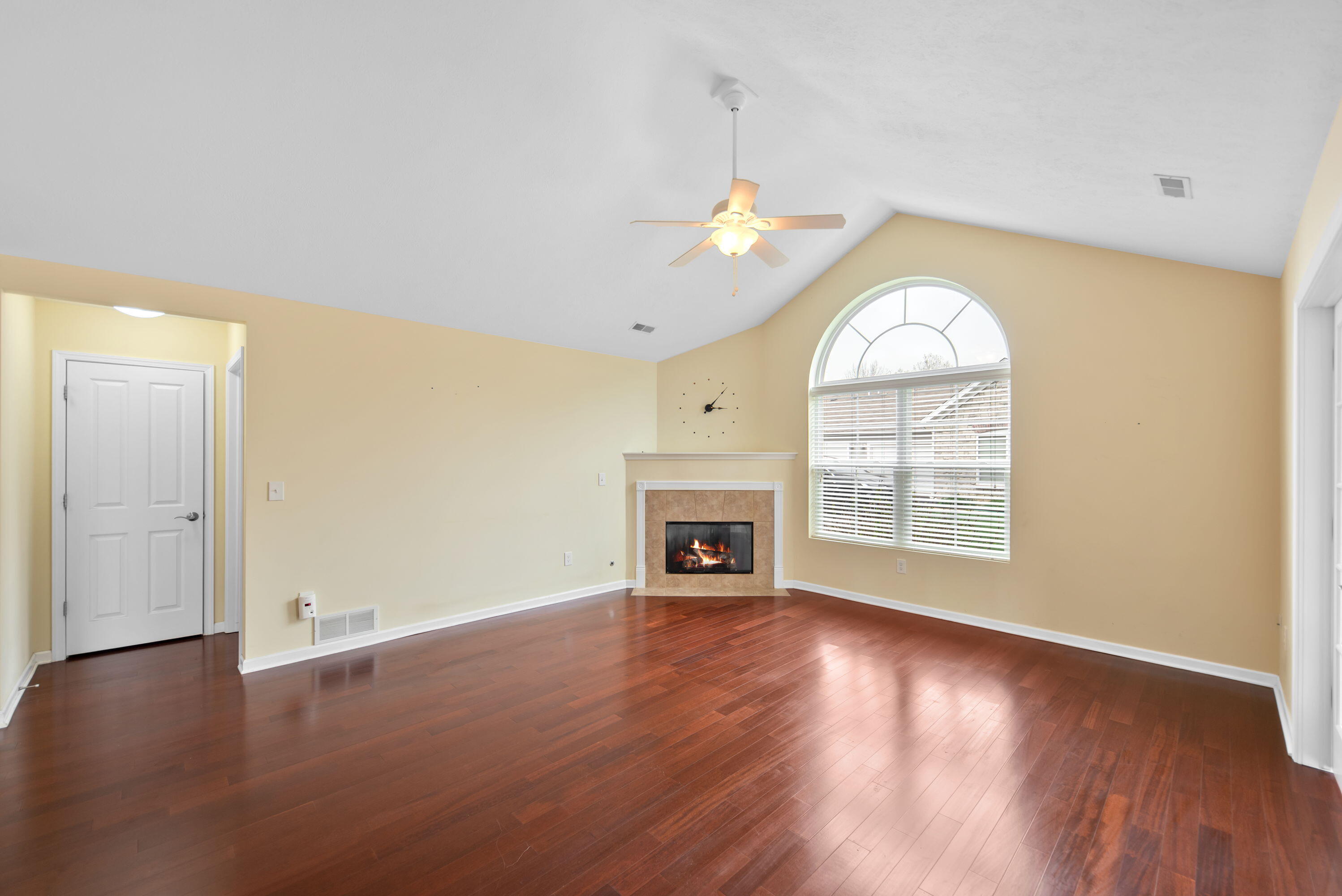 2853 Villa Lane Benton Harbor MI 49022