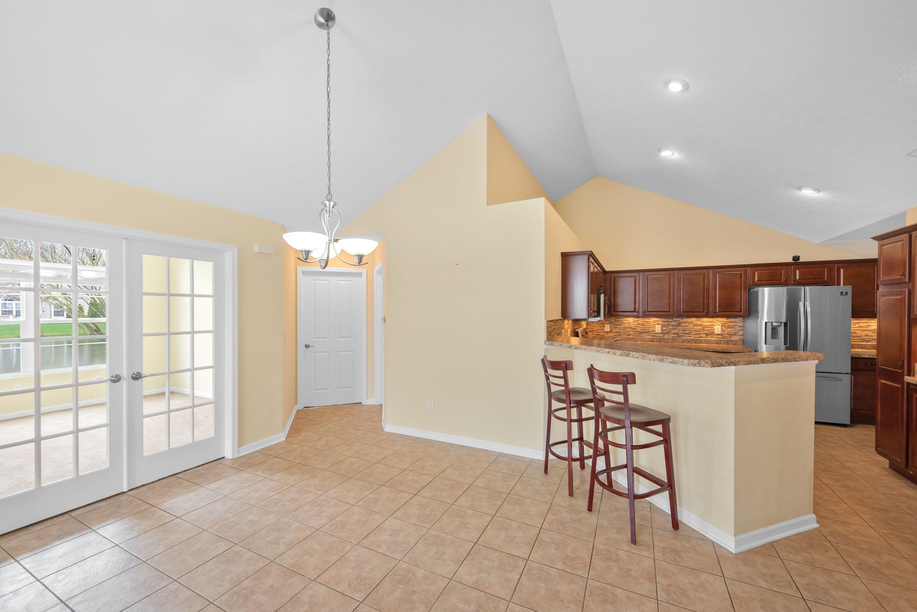 2853 Villa Lane Benton Harbor MI 49022
