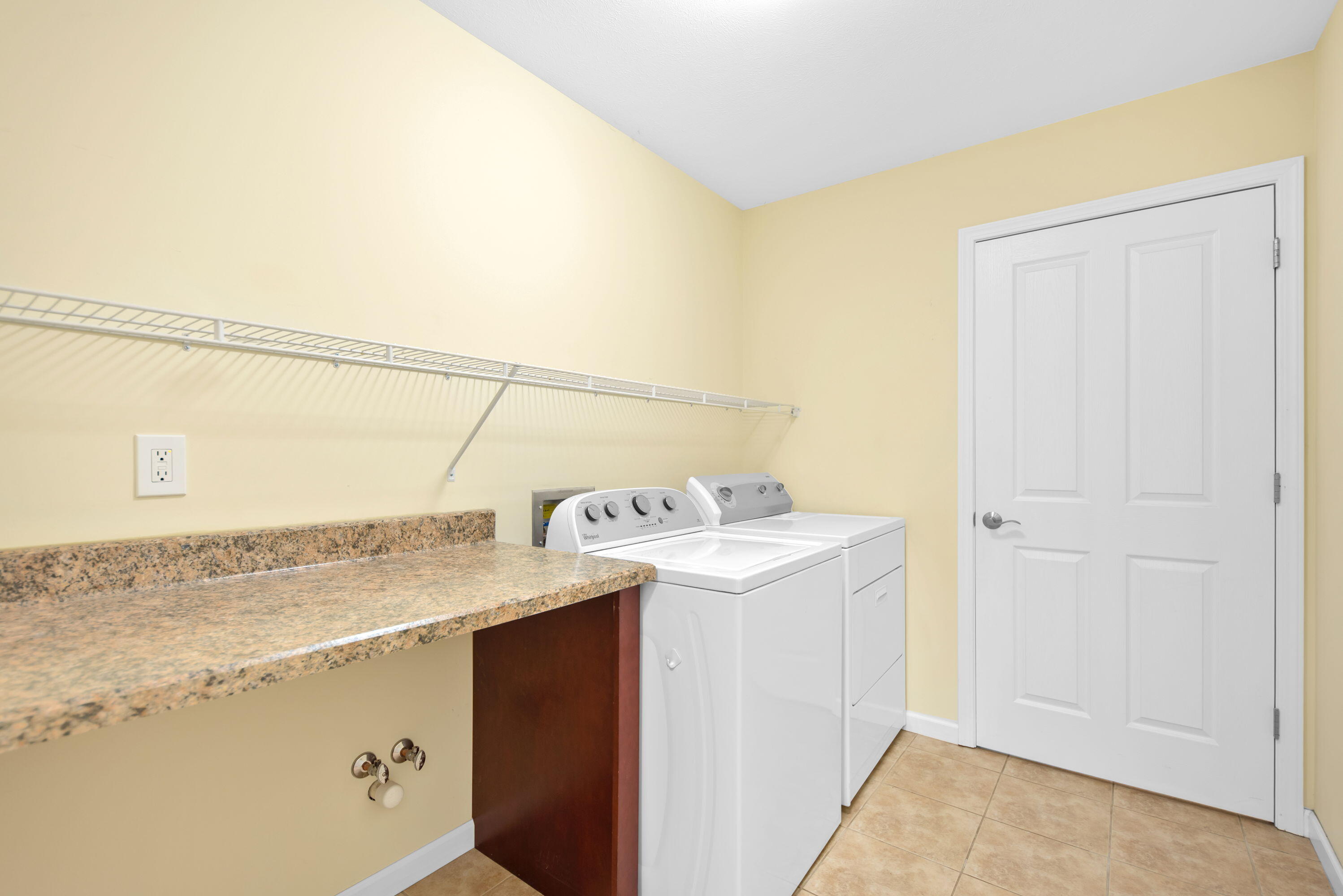 2853 Villa Lane Benton Harbor MI 49022