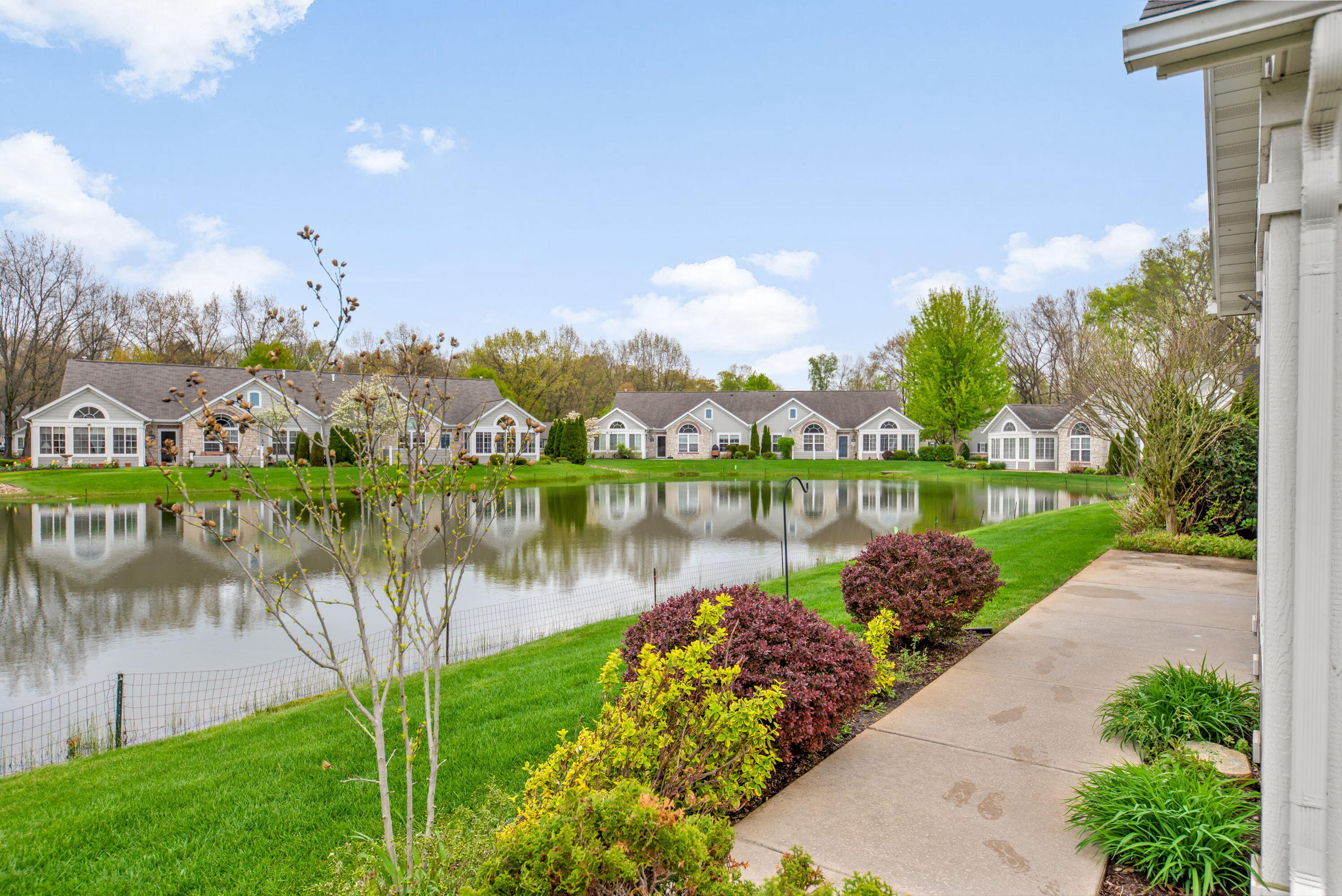 2853 Villa Lane Benton Harbor MI 49022