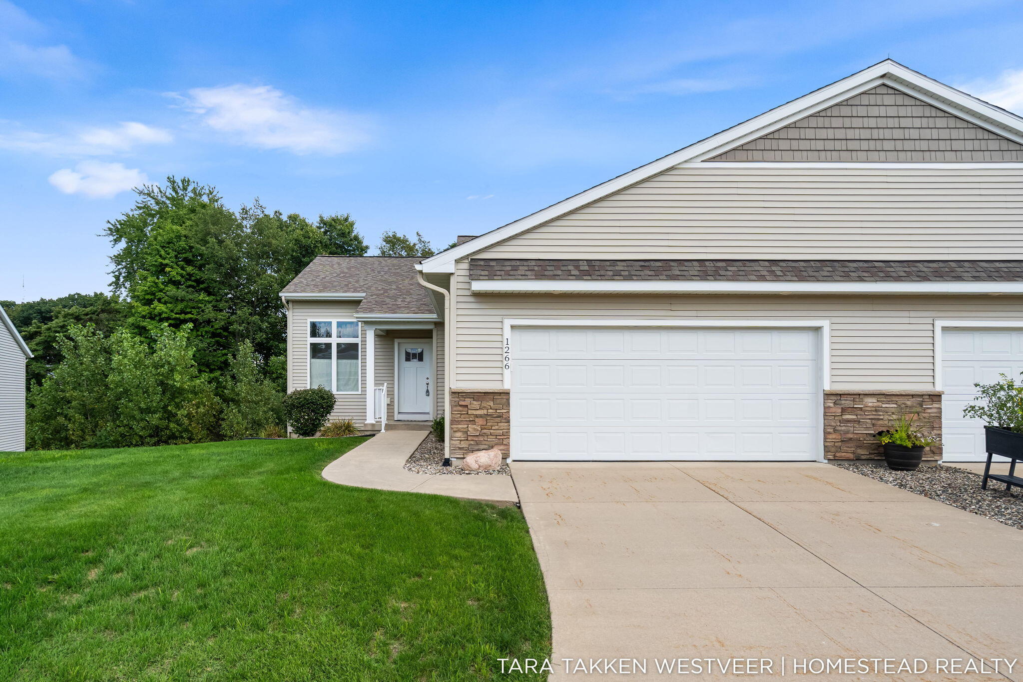 1266 S Village Circle Kalamazoo MI 49009