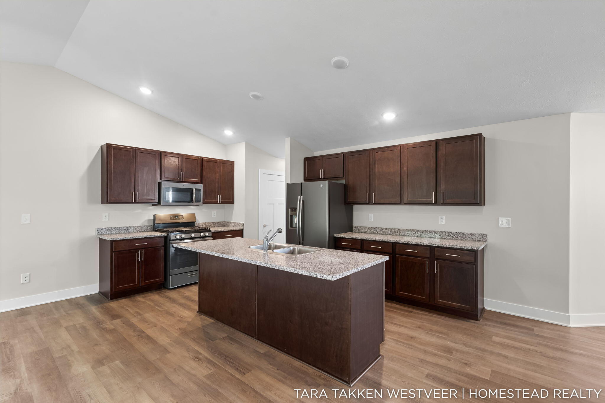 1266 S Village Circle Kalamazoo MI 49009