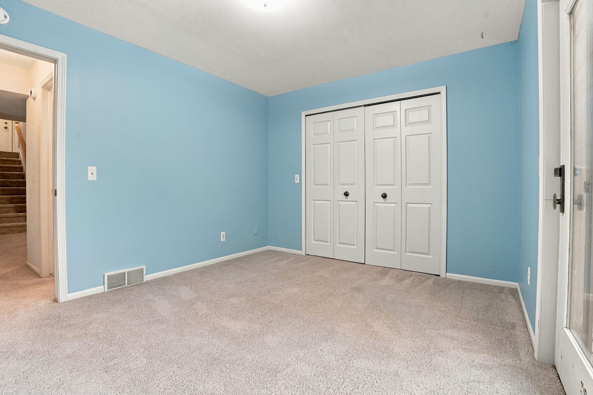 4763 Rockvalley Drive NE Grand Rapids MI 49525