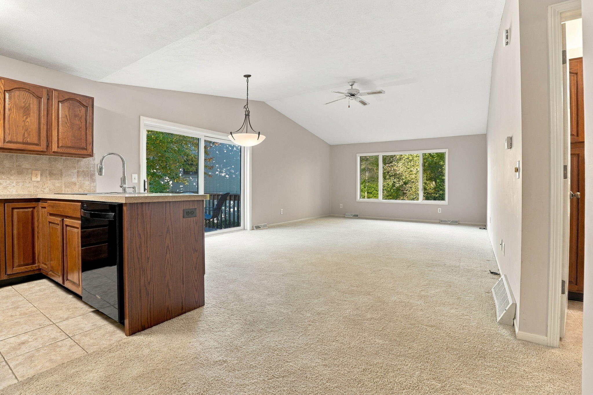 4763 Rockvalley Drive NE Grand Rapids MI 49525