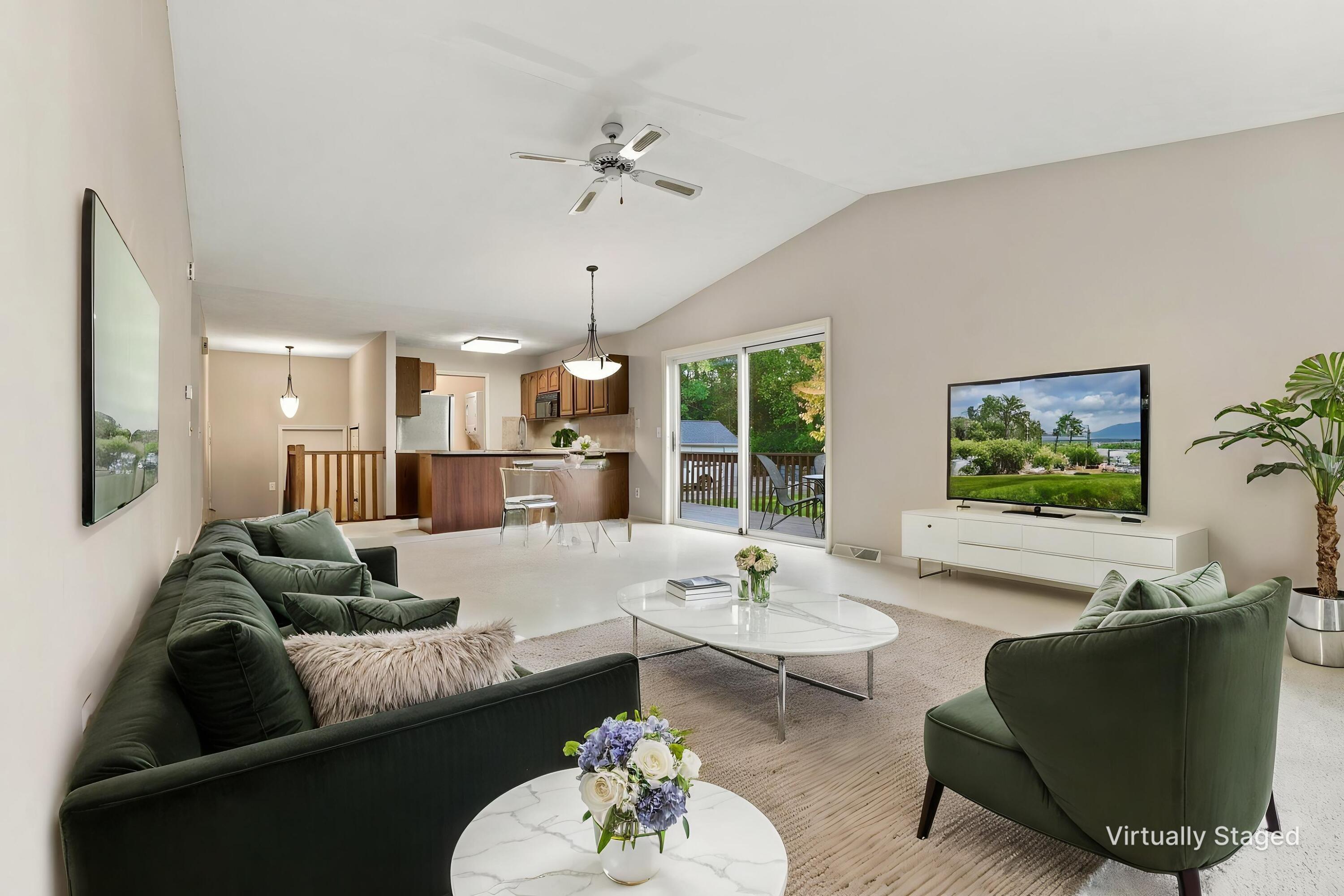 4763 Rockvalley Drive NE Grand Rapids MI 49525
