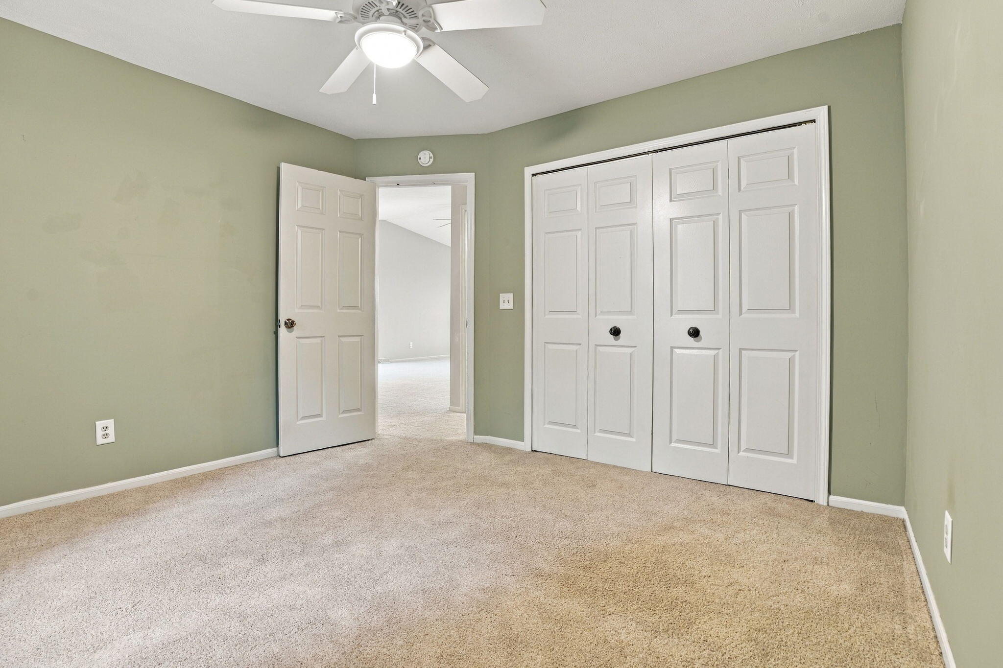 4763 Rockvalley Drive NE Grand Rapids MI 49525