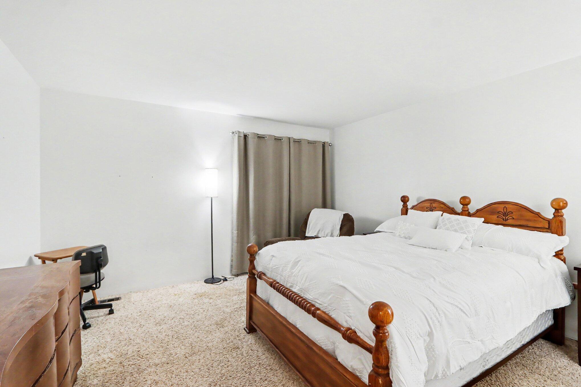 231 Durness Court Kalamazoo MI 49006