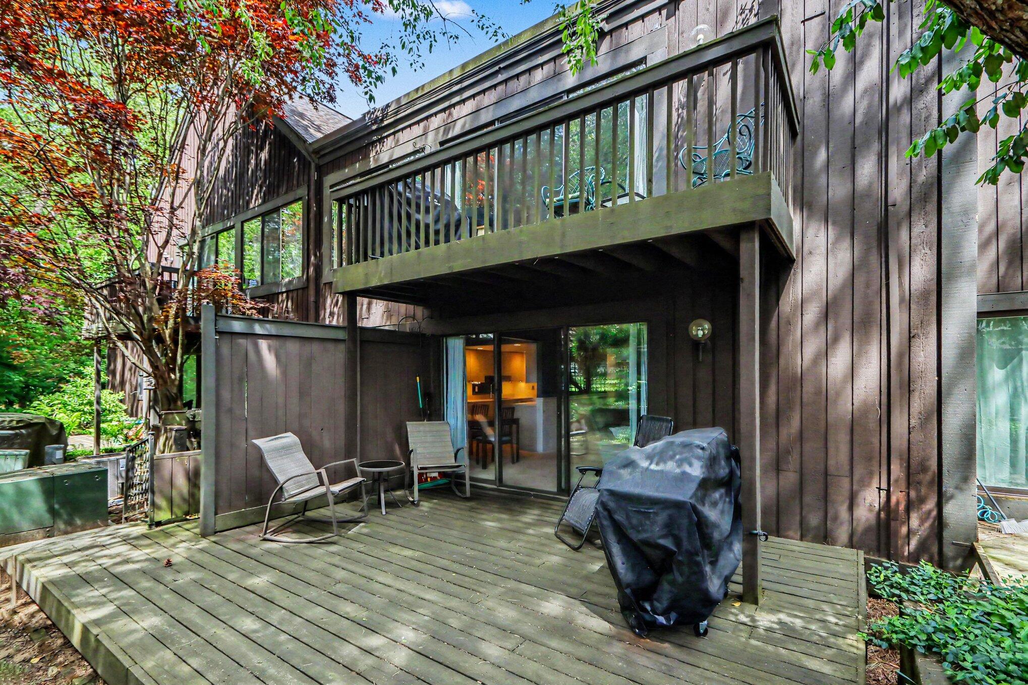 231 Durness Court Kalamazoo MI 49006