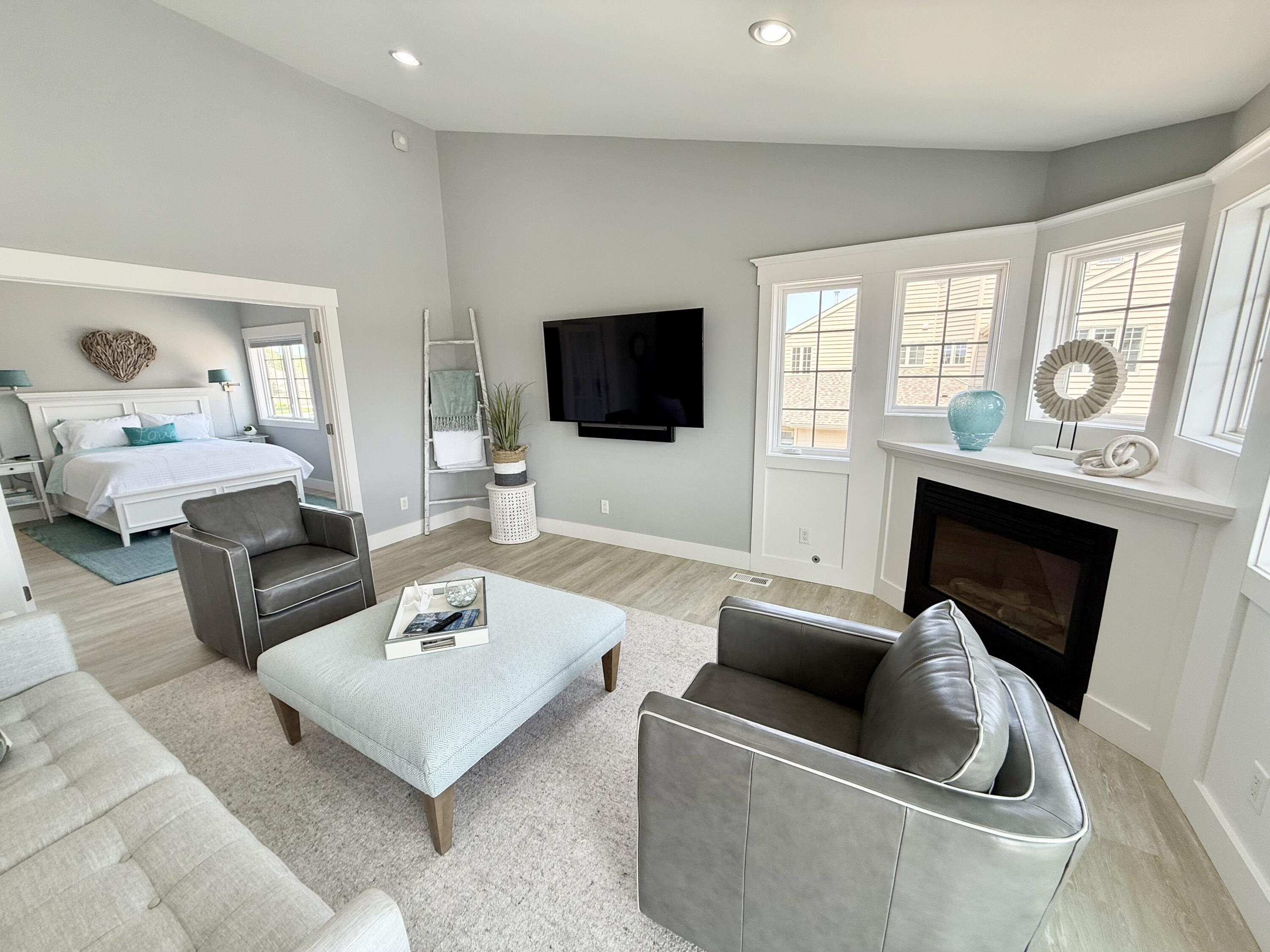 3633 Marina View Point Muskegon MI 49441