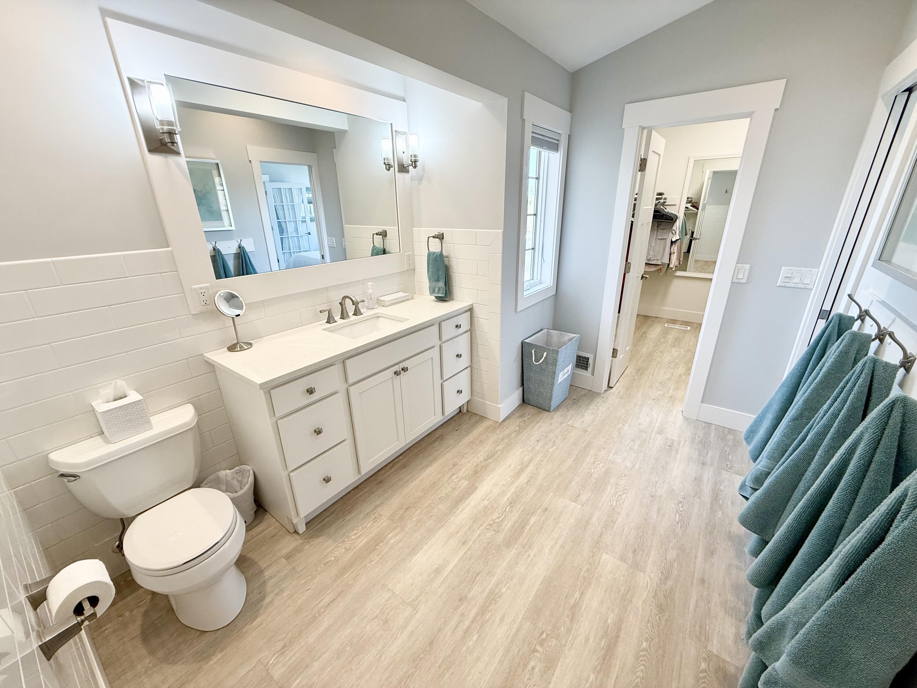 3633 Marina View Point Muskegon MI 49441