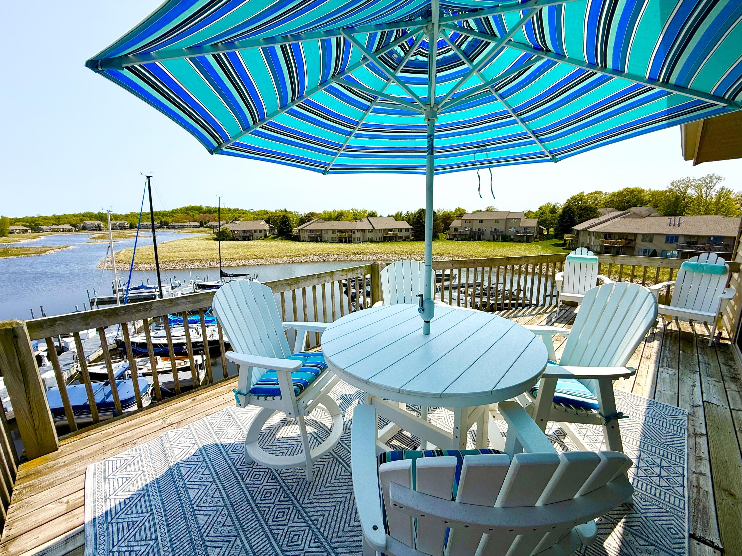 3633 Marina View Point Muskegon MI 49441