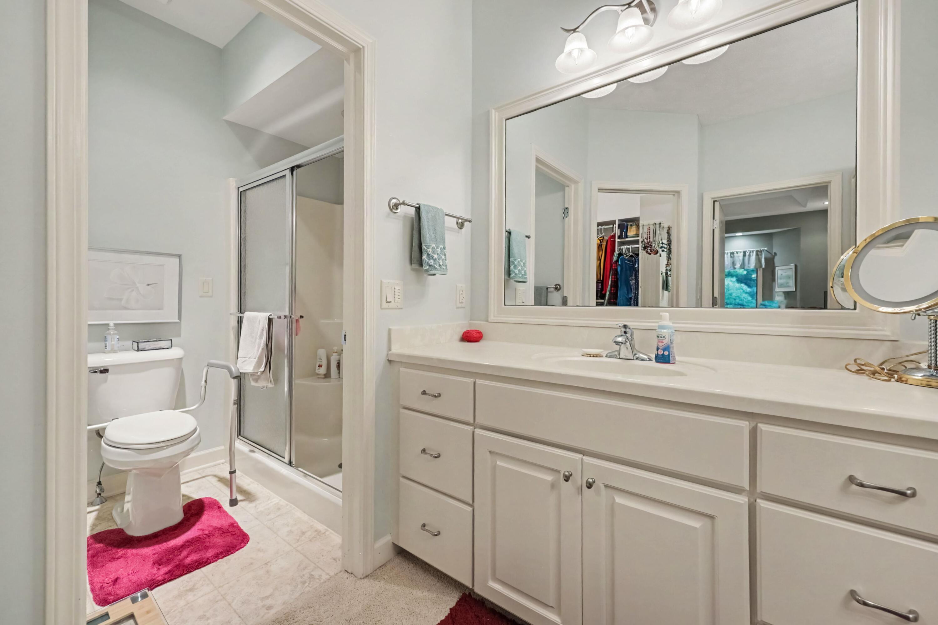 2860 Willow Ln Court NE Grand Rapids MI 49525