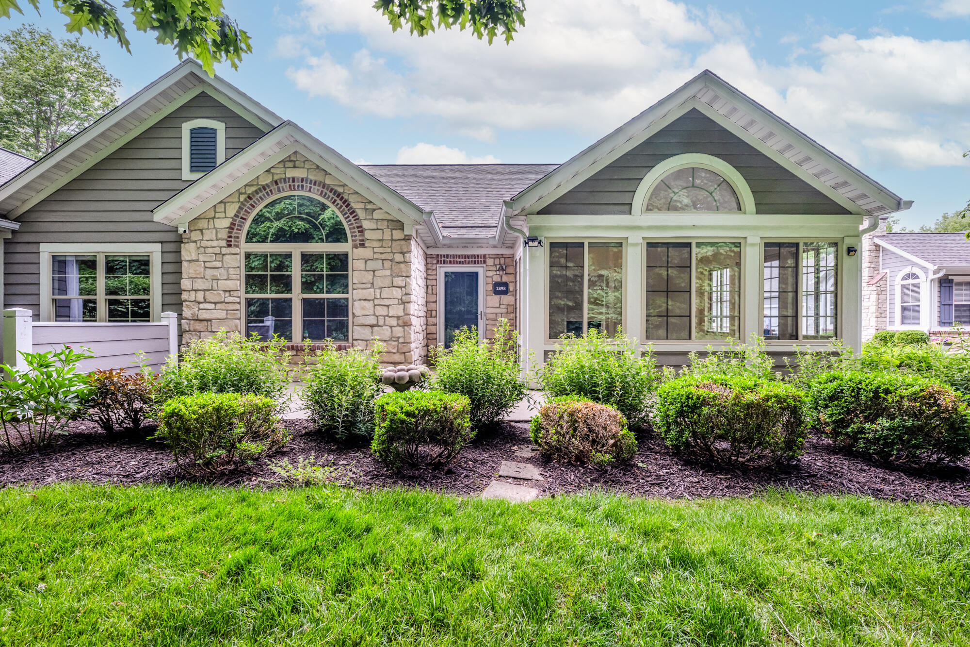2898 Villa Lane Benton Harbor MI 49022