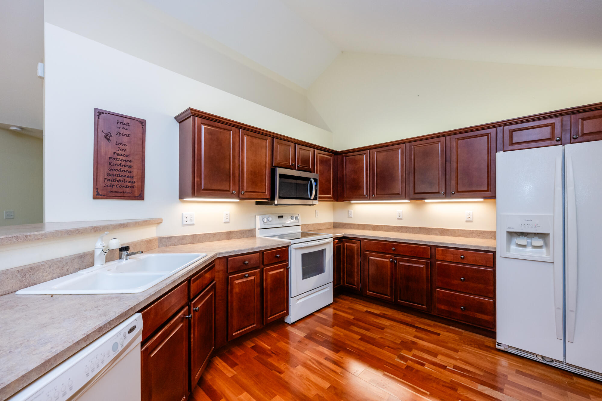 2898 Villa Lane Benton Harbor MI 49022