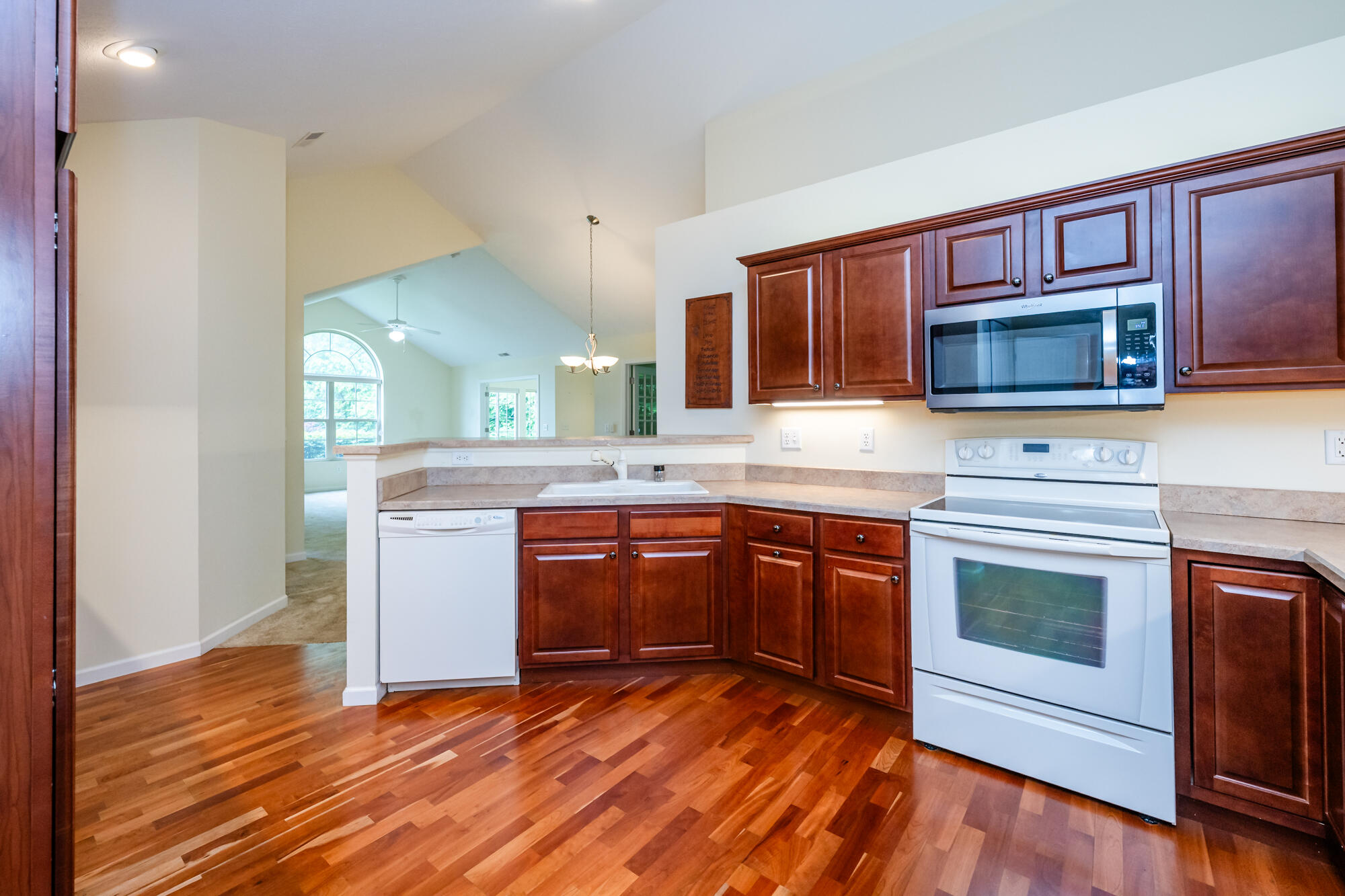 2898 Villa Lane Benton Harbor MI 49022